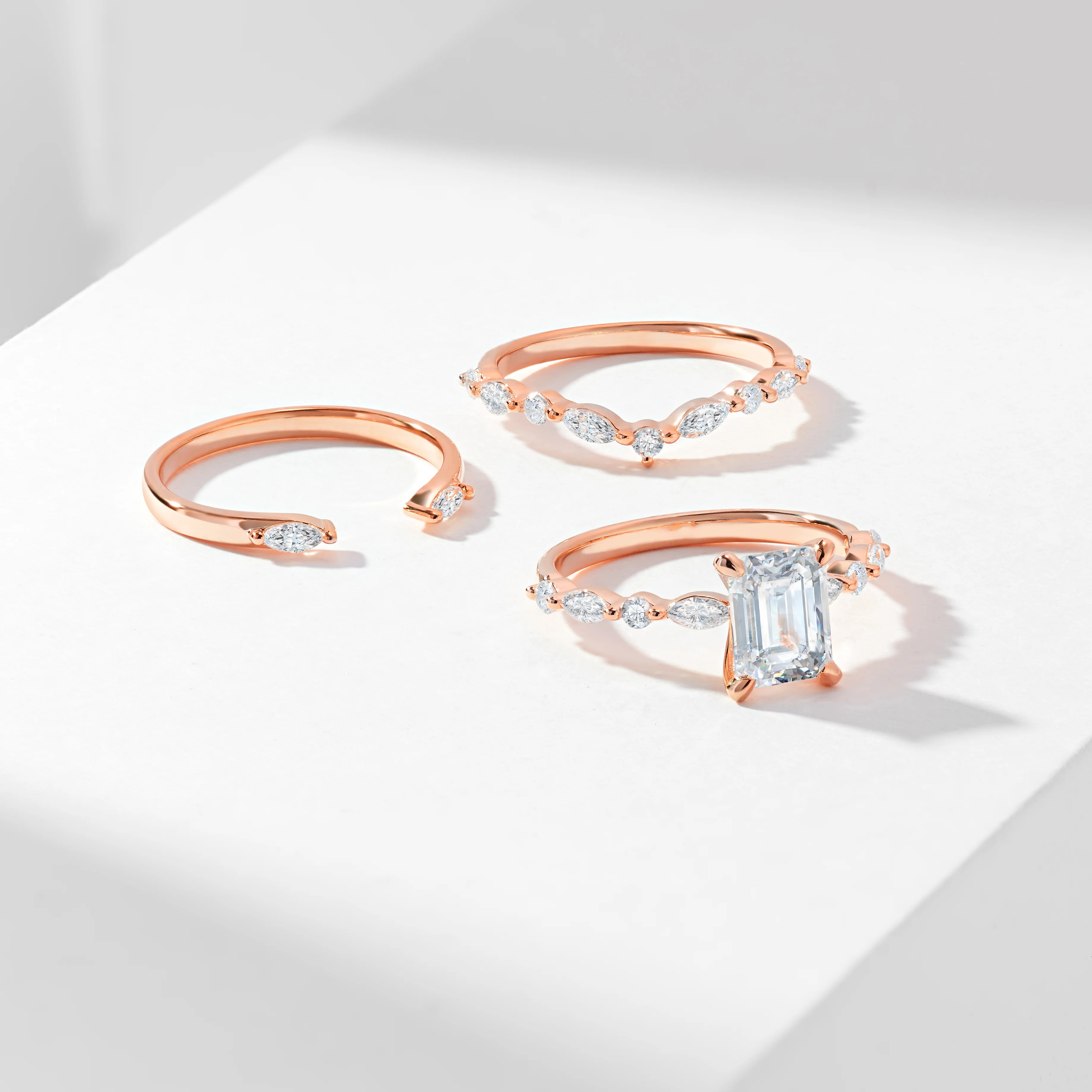 1.5ct Radiant Diamond Solitaire With Marquise And Round Brilliant Shoulder Contour And Open Gap Bridal Set 2.0tdw - Image 6