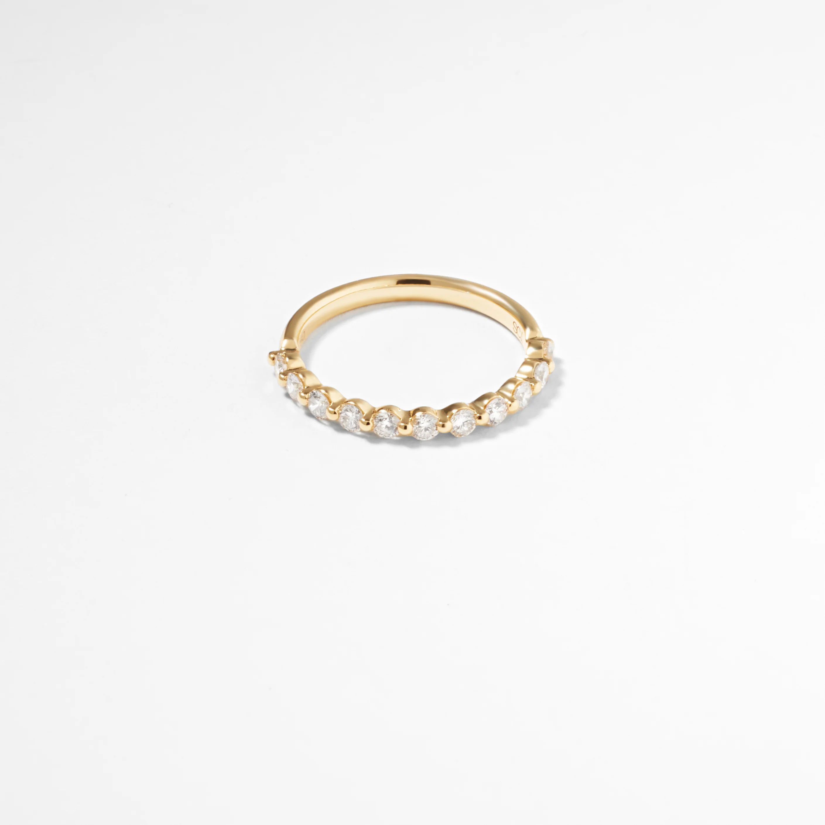 18K Yellow Gold Round Brilliant Floating Diamond Band 0.56tdw - Image 3