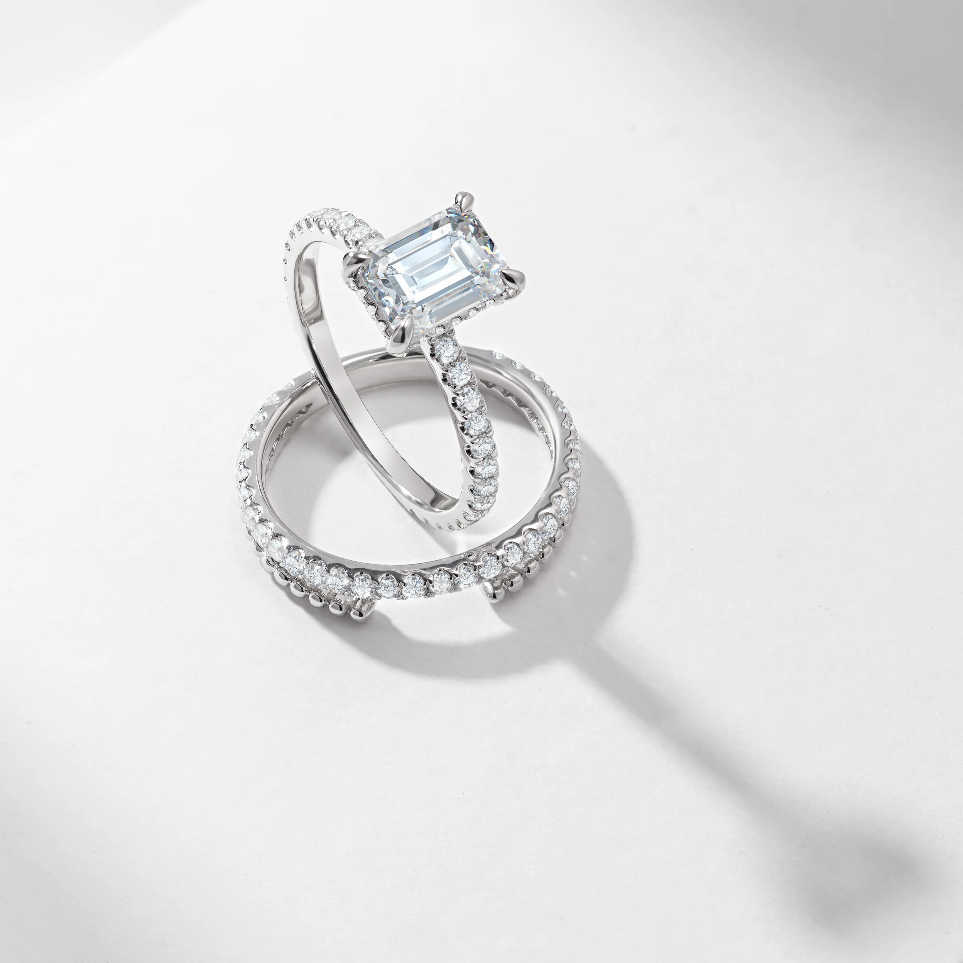 2.0ct Emerald Cut Diamond Solitaire With Hidden Halo And Shoulders Bridal Set 2.9tdw - Image 4