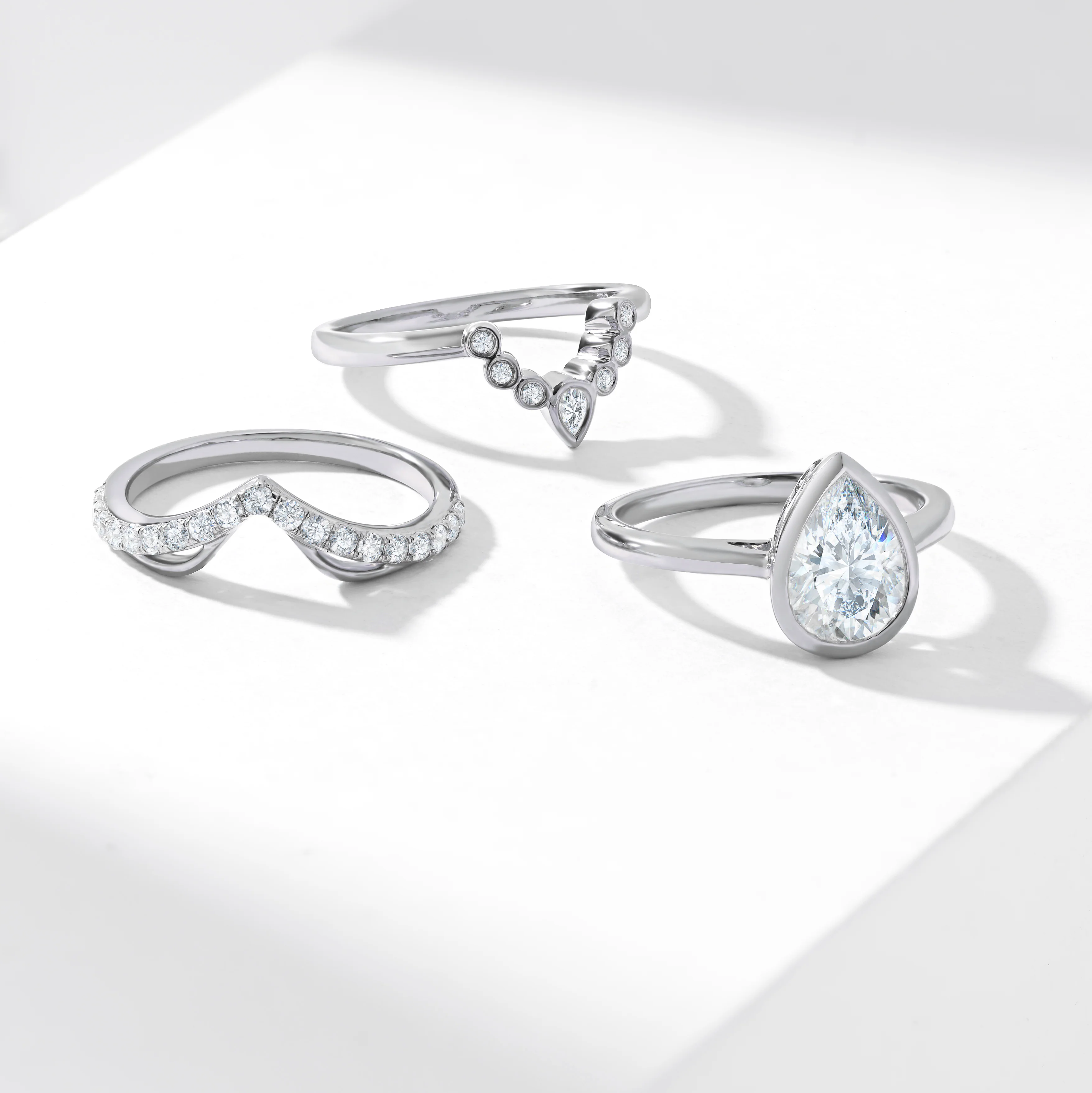 Platinum 2.0ct Pear Diamond Bezel Set With Contouring Wedding And Eternity Rings Bridal Set 2.50tdw - Image 4