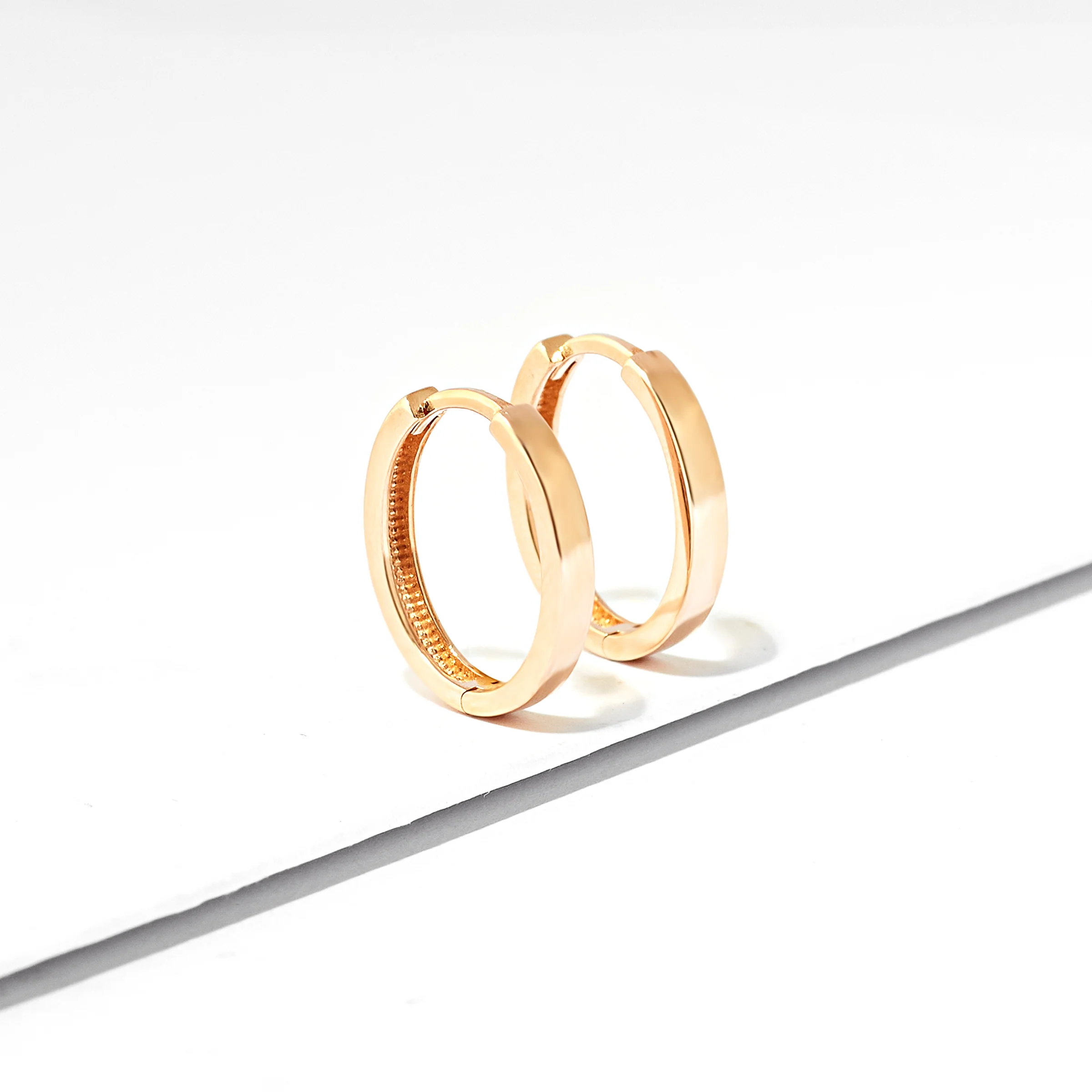 9K Rose Gold Plain Oval Huggie Earrings 15mm - Image 2