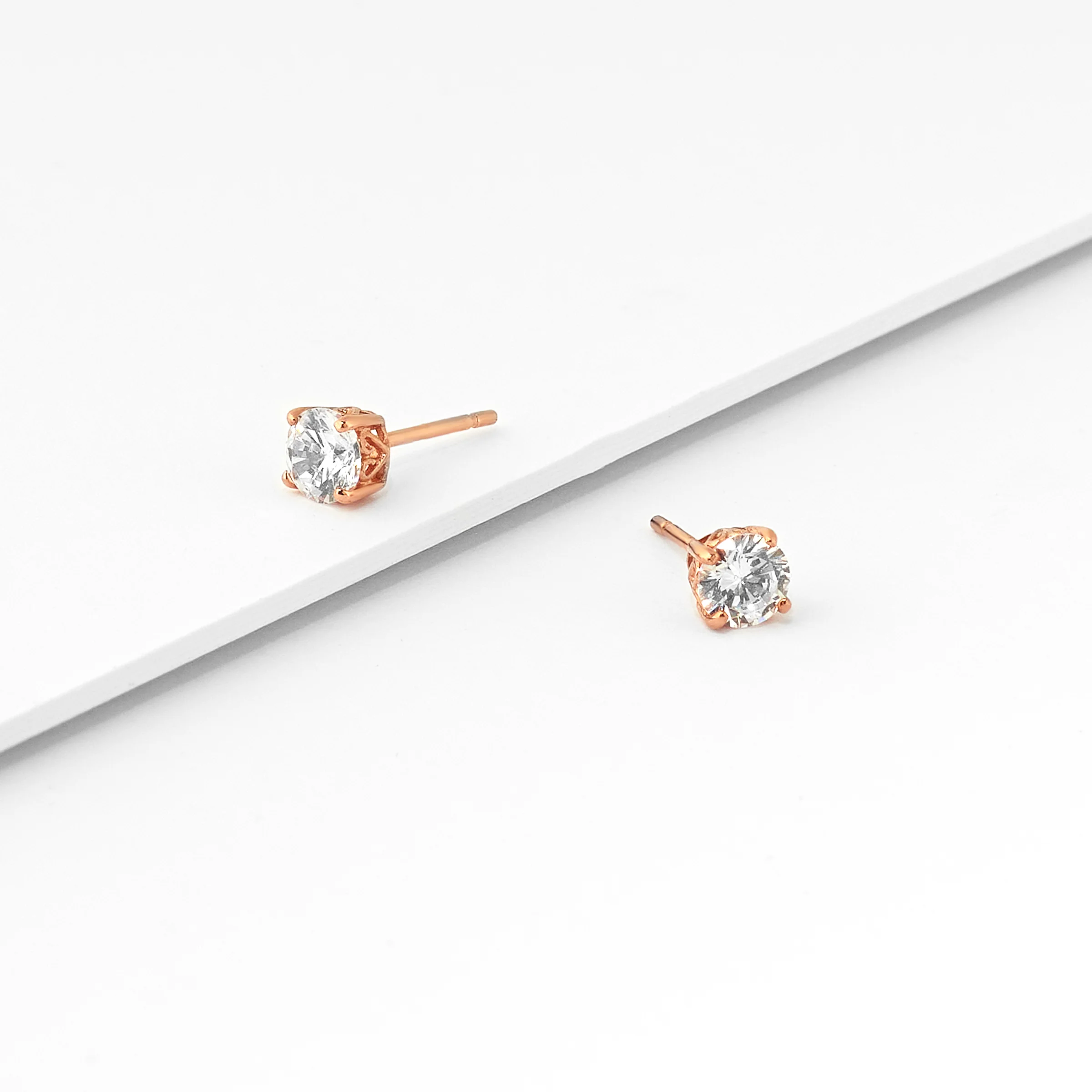 9k Rose Gold Zirconia Stud Earrings 4.5mm - Image 2