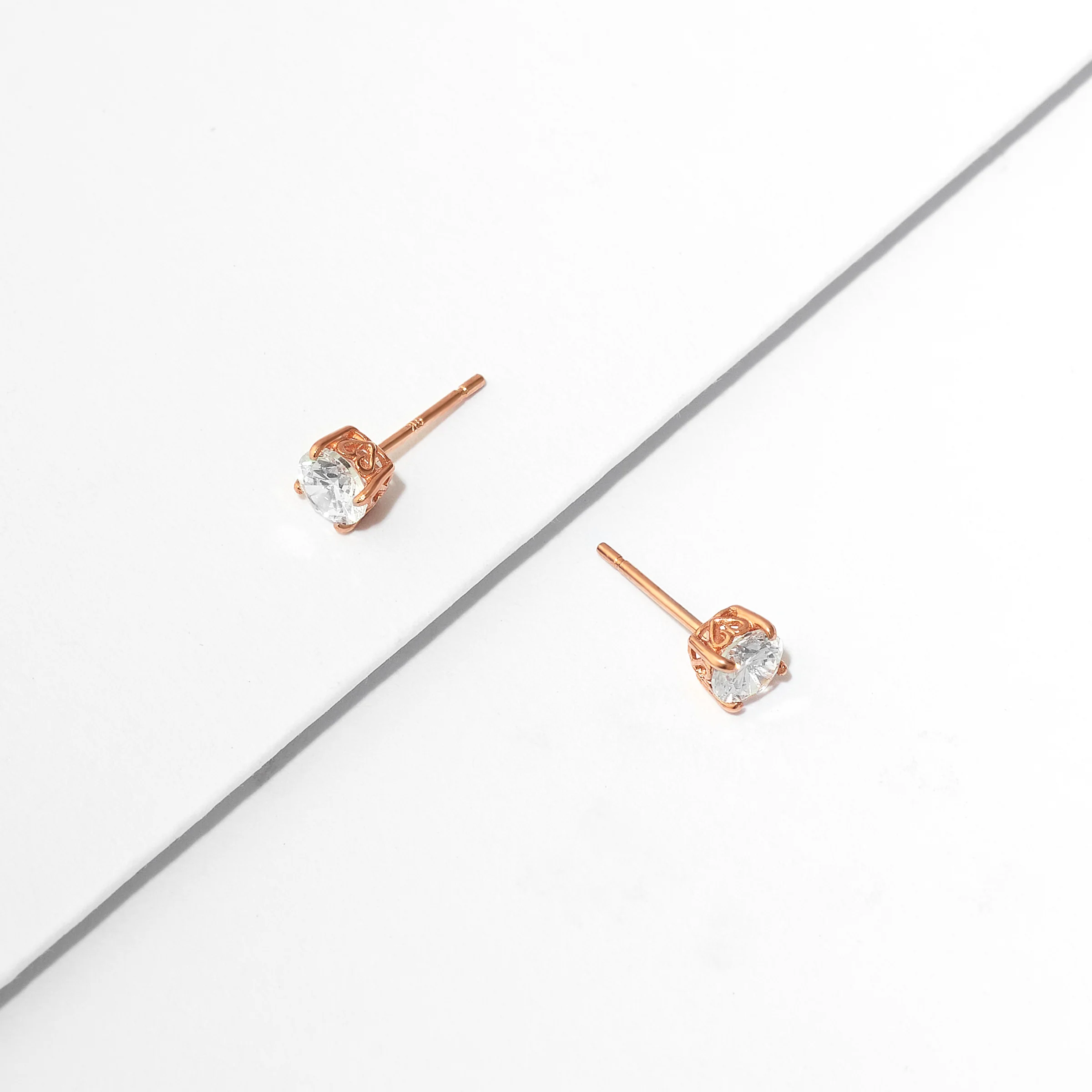 9k Rose Gold Zirconia Stud Earrings 4.5mm - Image 3