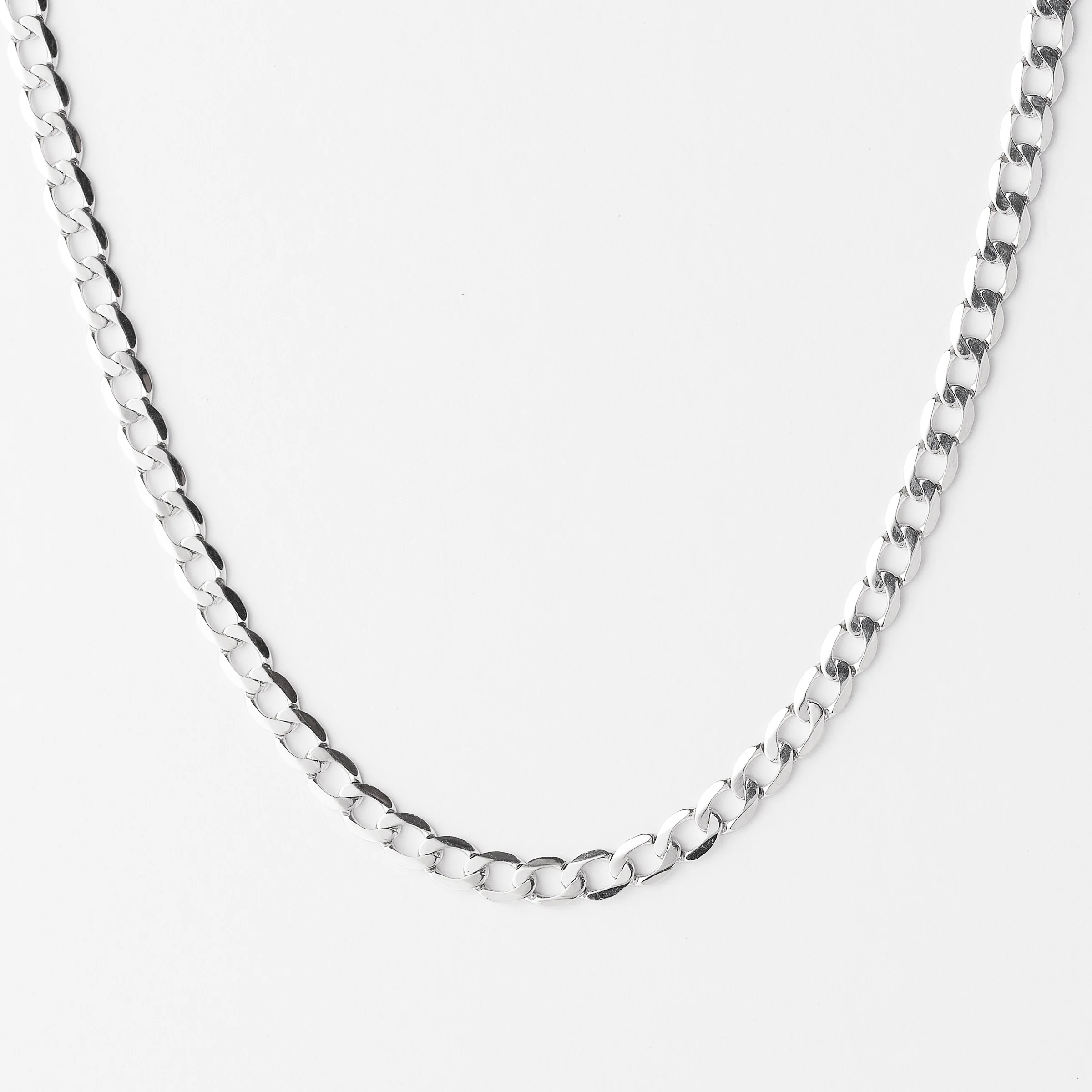 9K White Gold Diamond Cut 6 Sided Curb Chain - Image 3