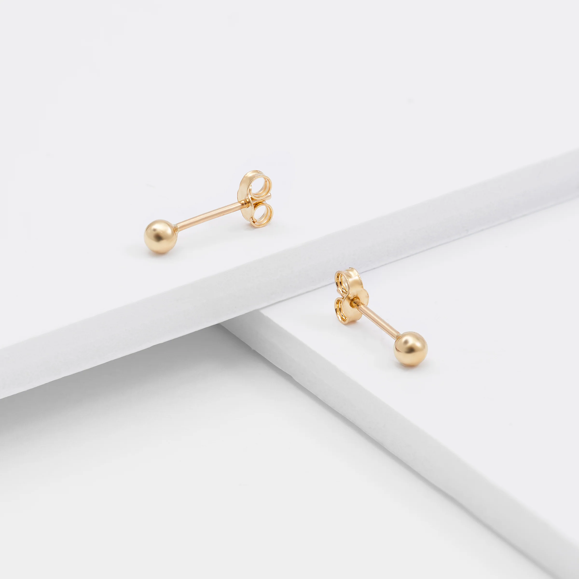 9K Yellow Gold Ball Stud Earrings 3mm - Image 2