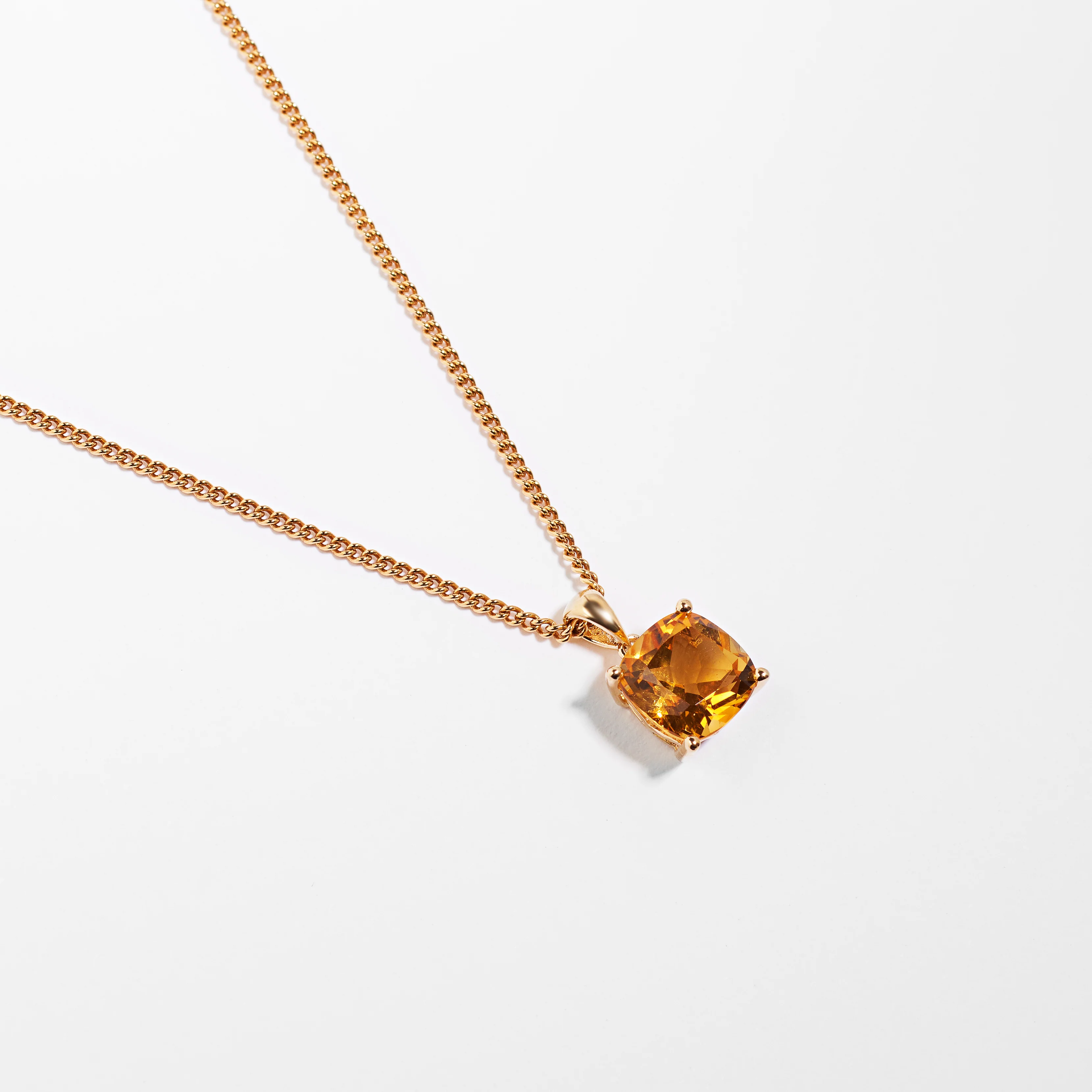 9K Yellow Gold Citrine November Birthstone Pendant - Image 3