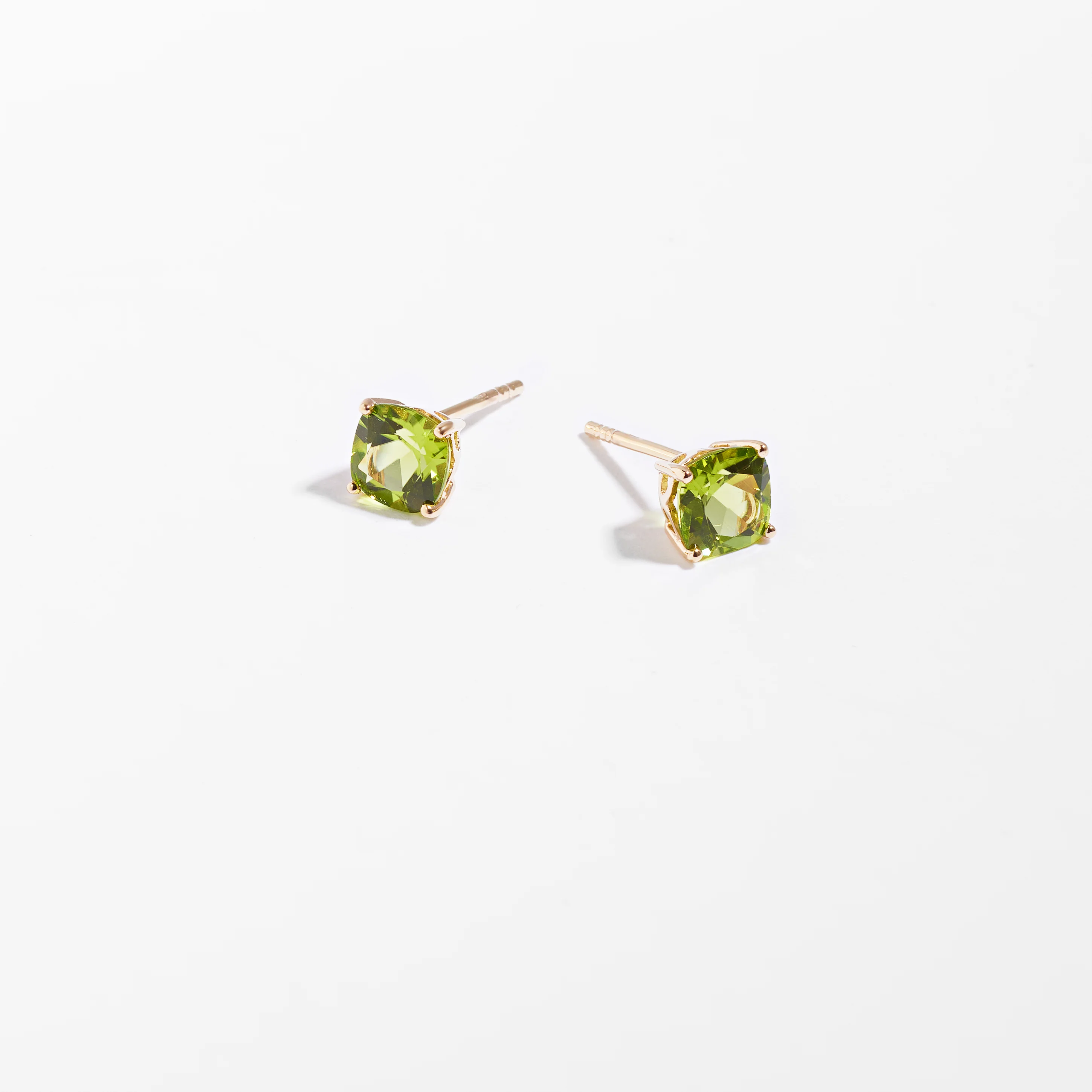 9K Yellow Gold Peridot August Birthstone Stud Earrings - Image 3