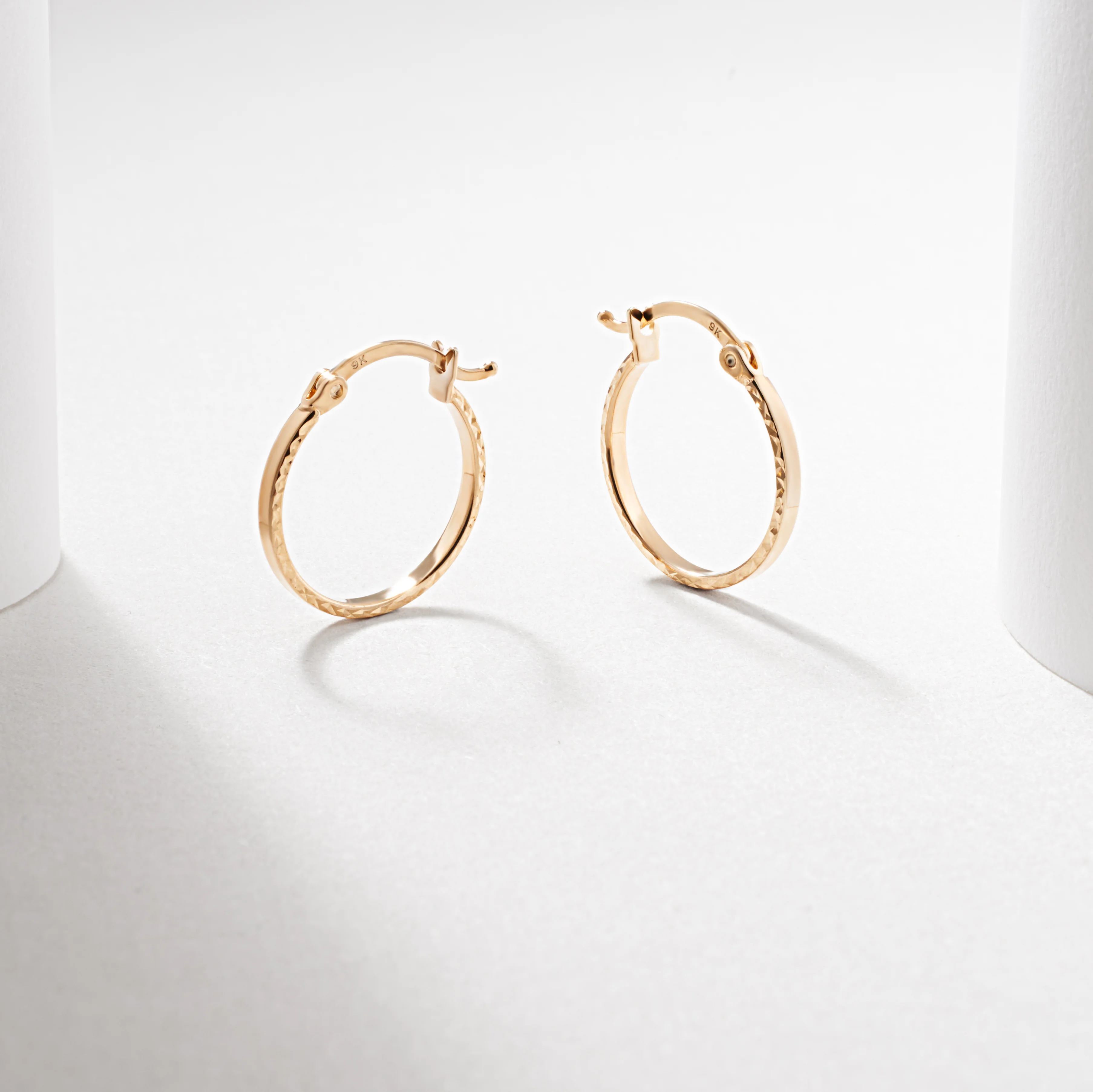 9K Yellow Gold Diamond Cut Square Edge Hoops - Image 2