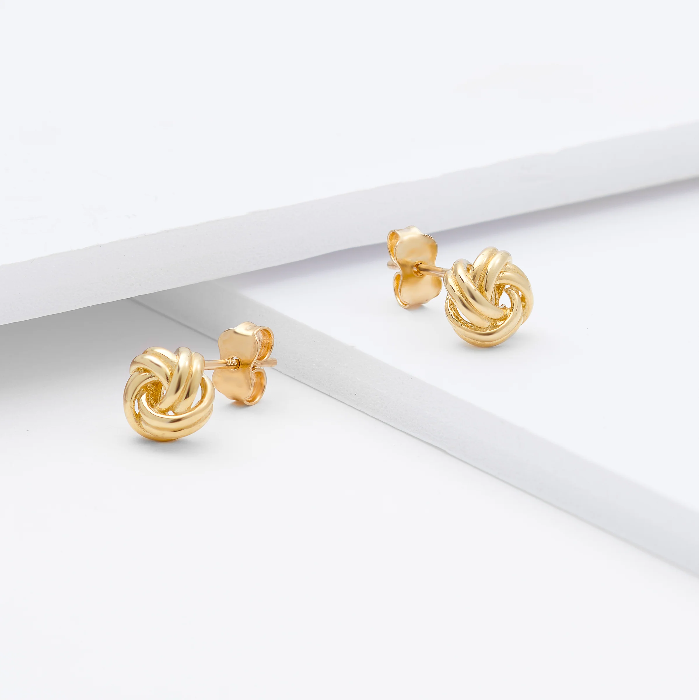 9K Yellow Gold Knot Stud Earrings - Image 3