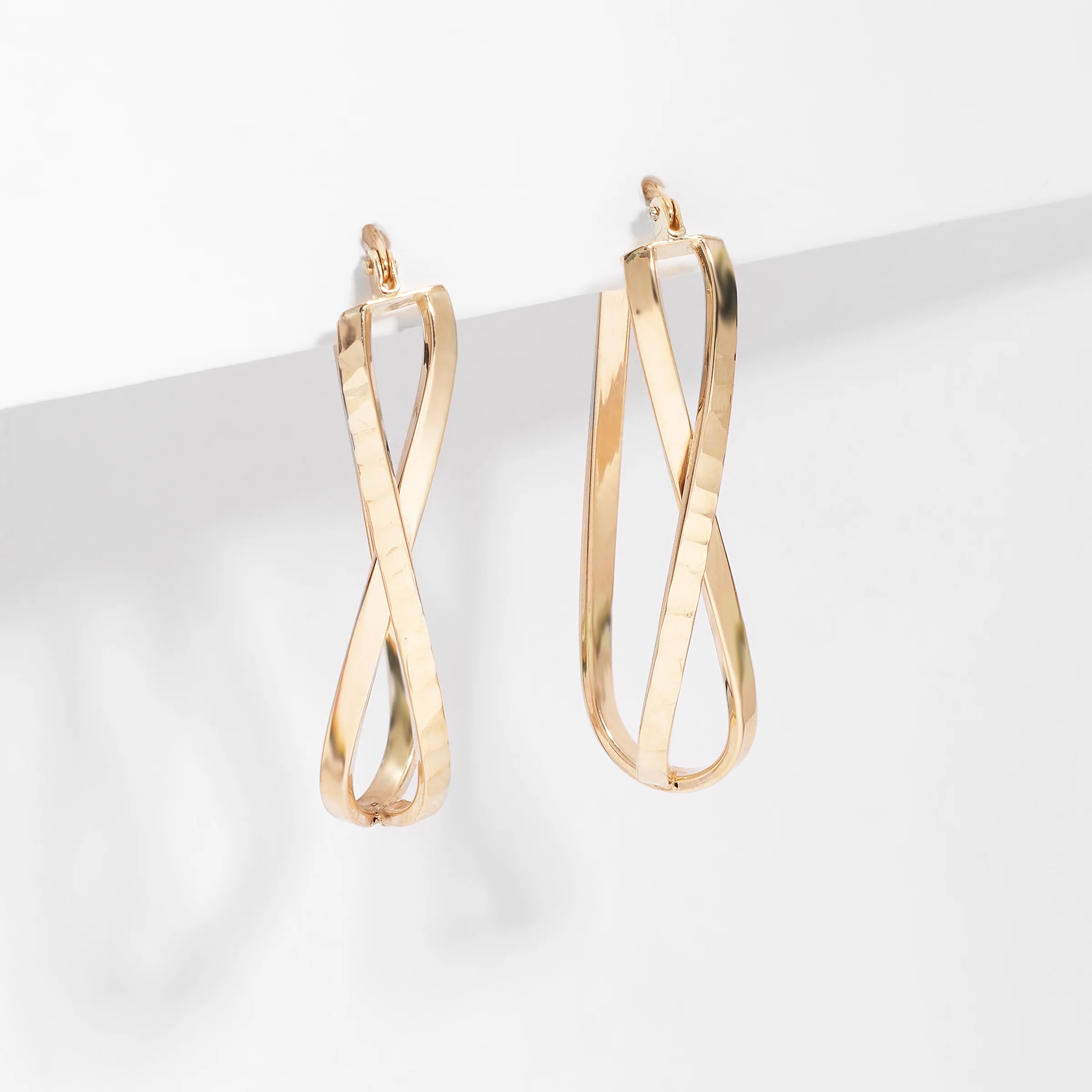 9K Yellow Gold Long Oval Crossover Hoop Earrings 35mm - Image 2