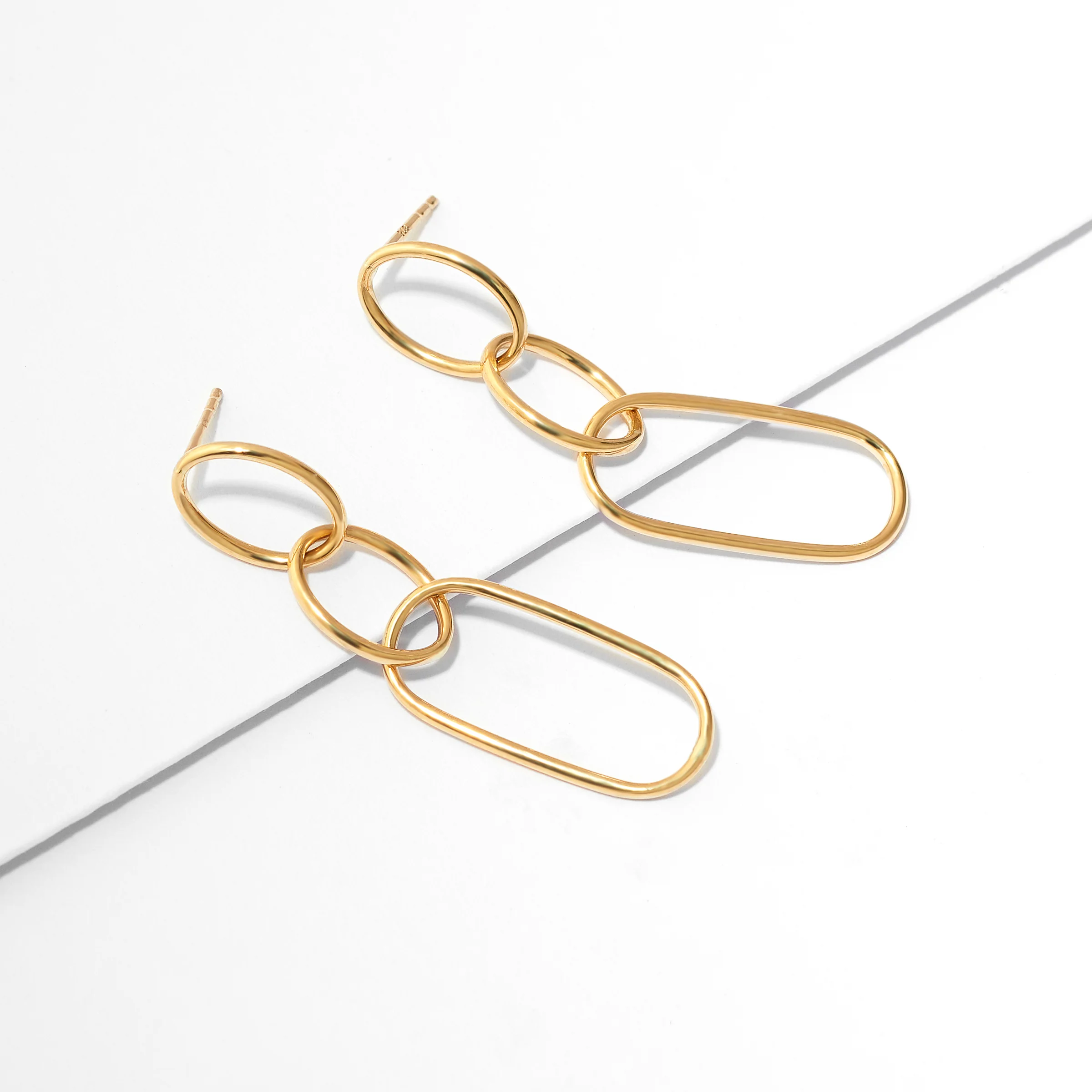 9K Yellow Gold Oval Paperclip Earrings - Image 2