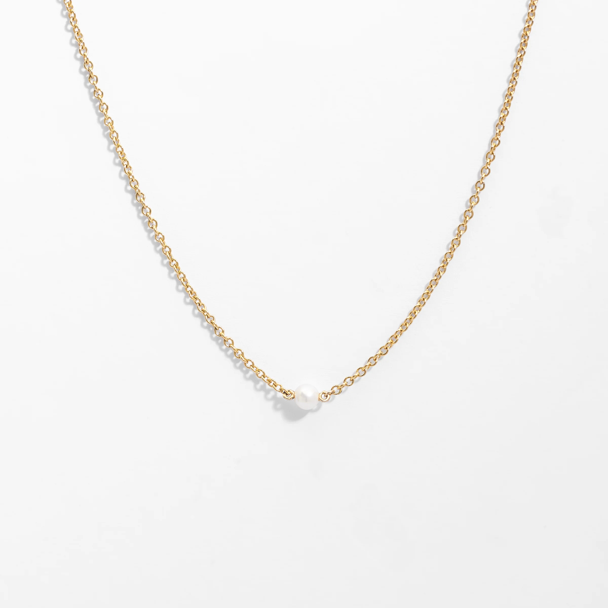 9K Yellow Gold Petite Freshwater Pearl Choker Chain - Image 3