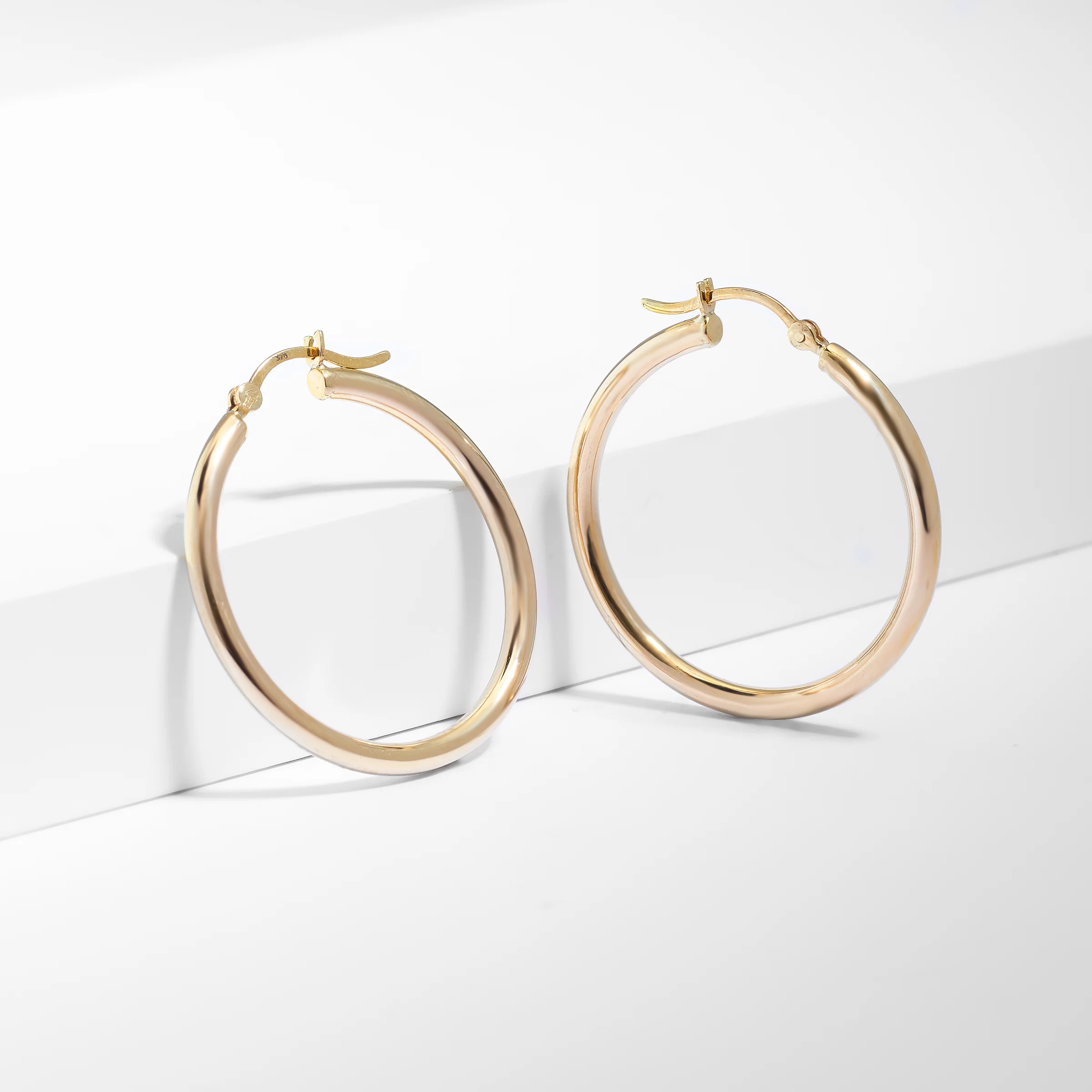 9K Yellow Gold Round Plain Hoop Earrings 25mm - Image 2