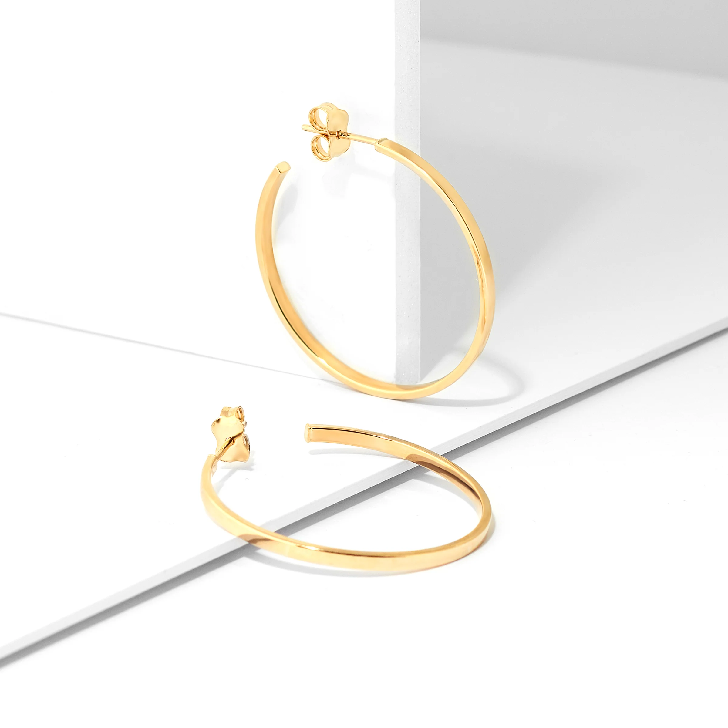 9K Yellow Gold Stud Hoop Earrings 30mm - Image 2