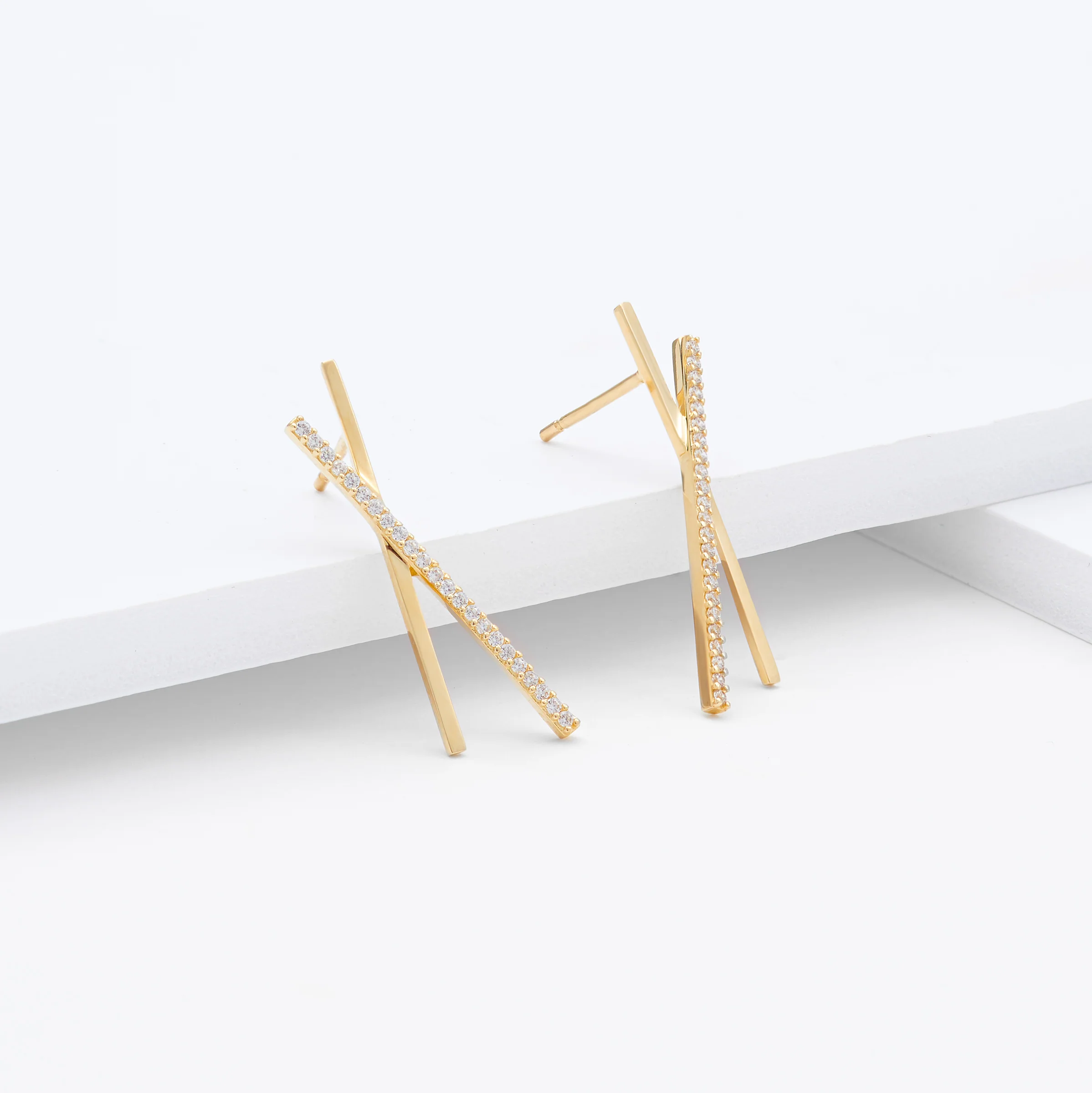 9K Yellow Gold Zirconia Long Bar Stud Earrings - Image 3