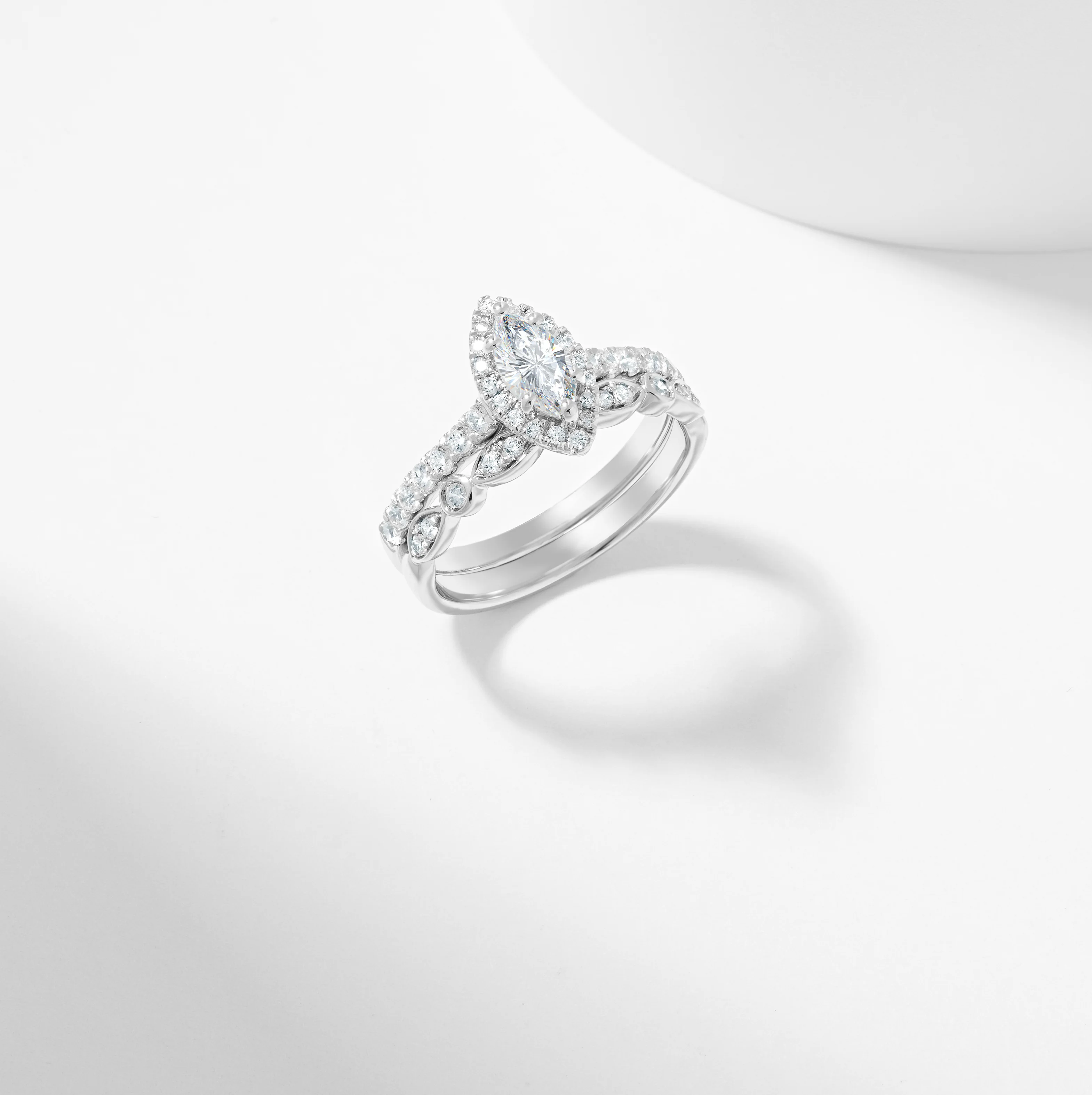 Marquise Diamond Halo Bridal Set 1.0tdw - Image 4
