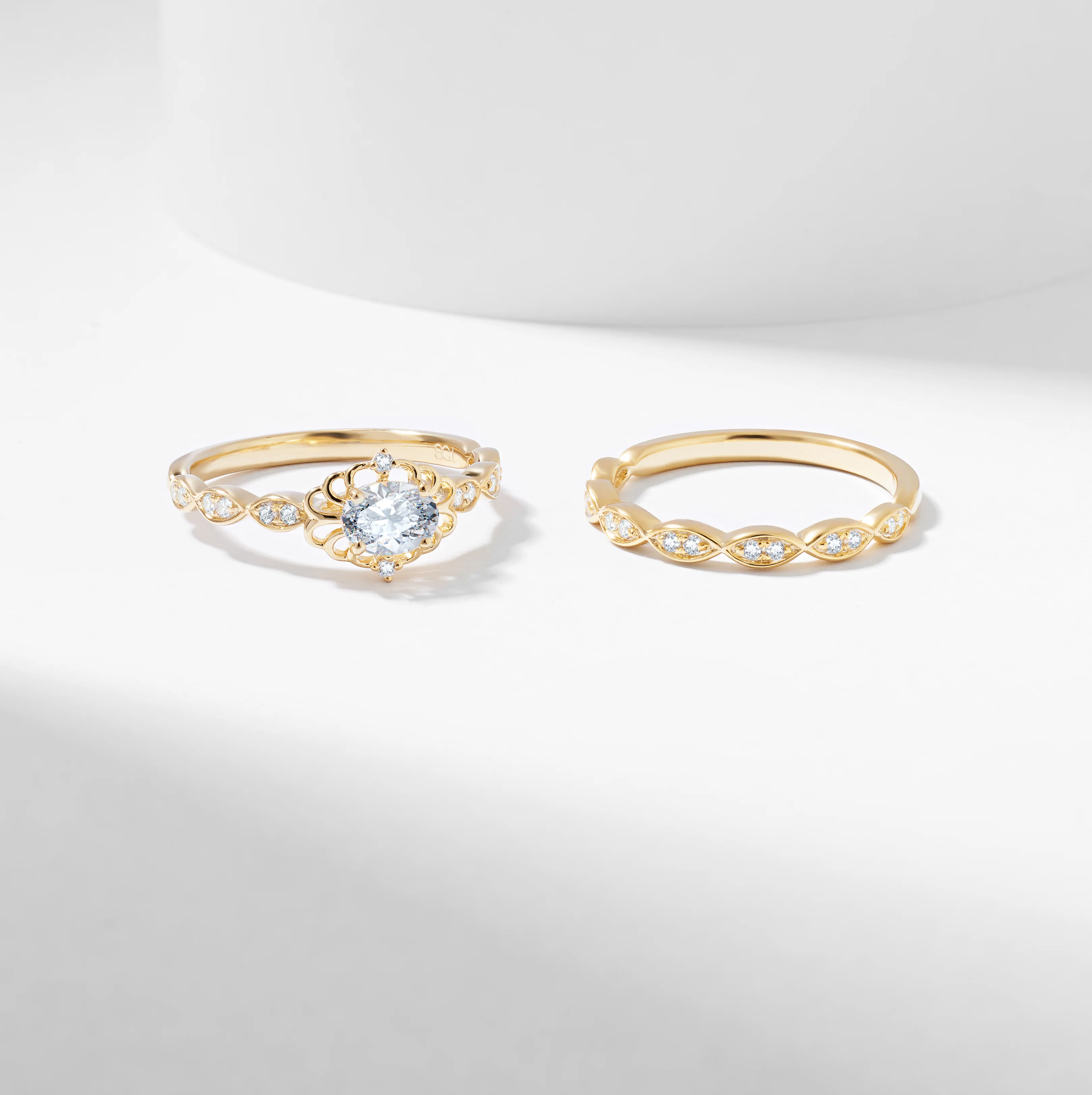 Oval Diamond Filigree Halo Bridal Set 0.7tdw - Image 5