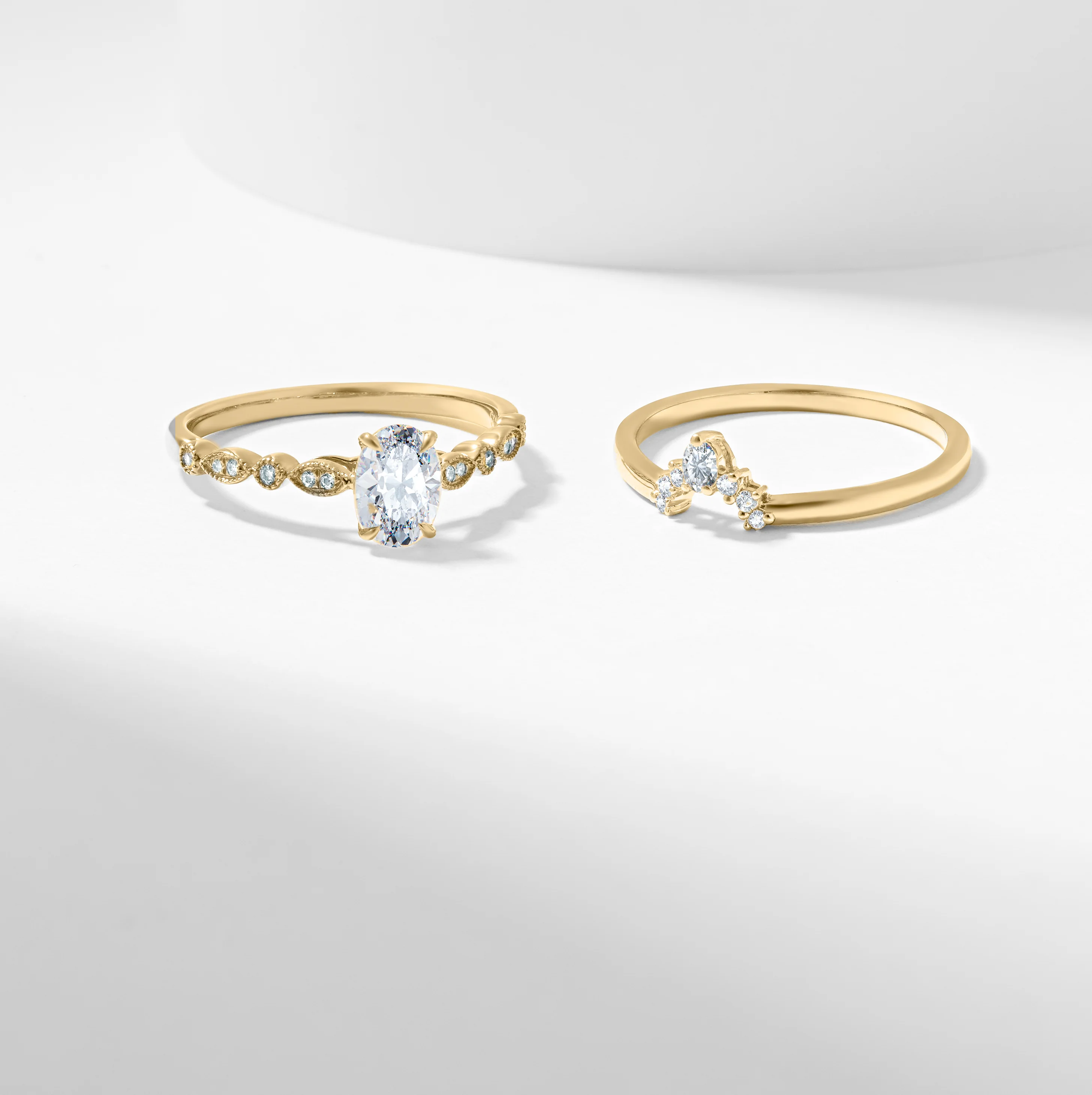 Oval Diamond Tiara Bridal Set 0.97tdw - Image 9