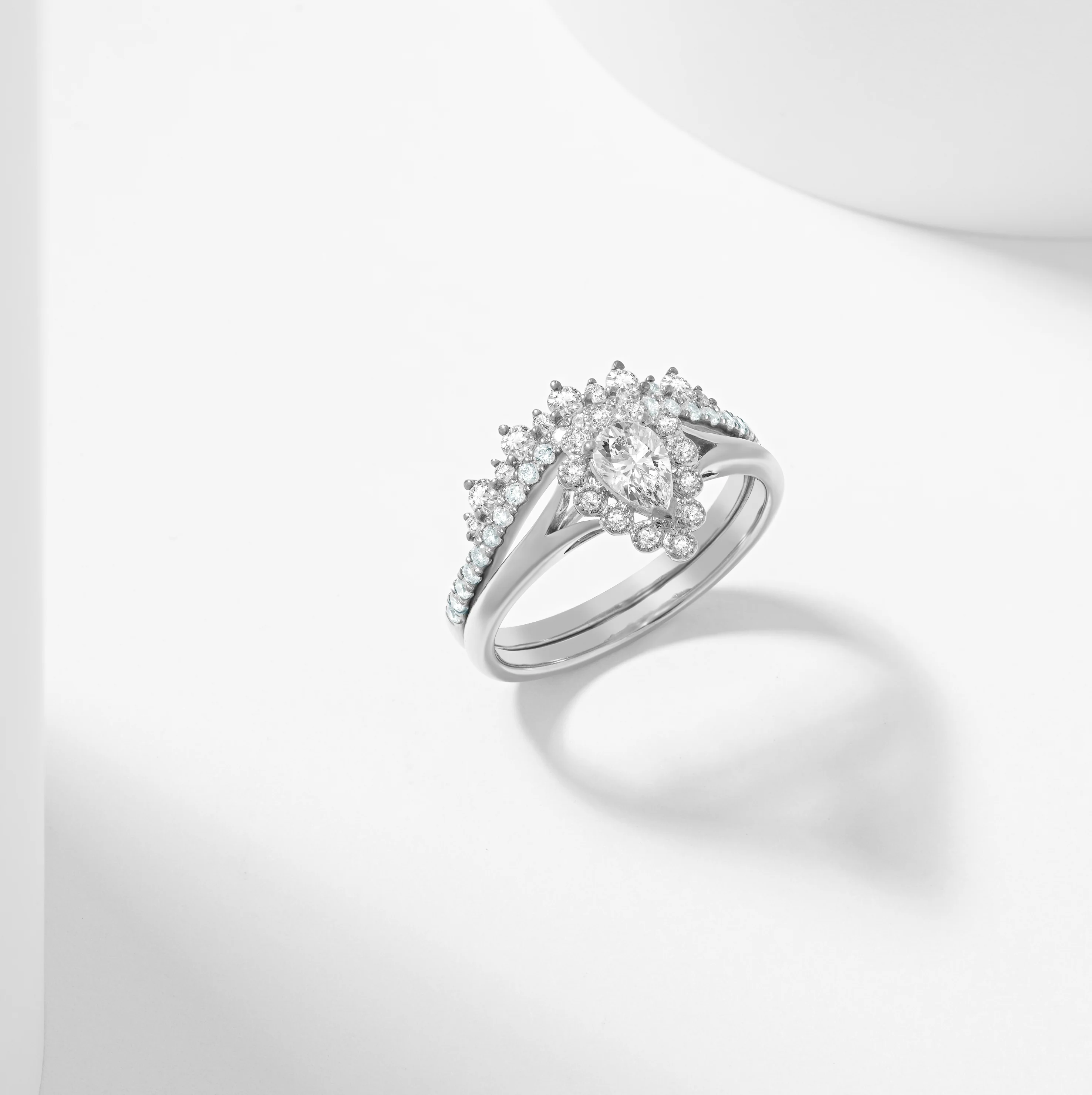 Pear Lab Grown Diamond Halo Tiara Bridal Set 0.9tdw - Image 5