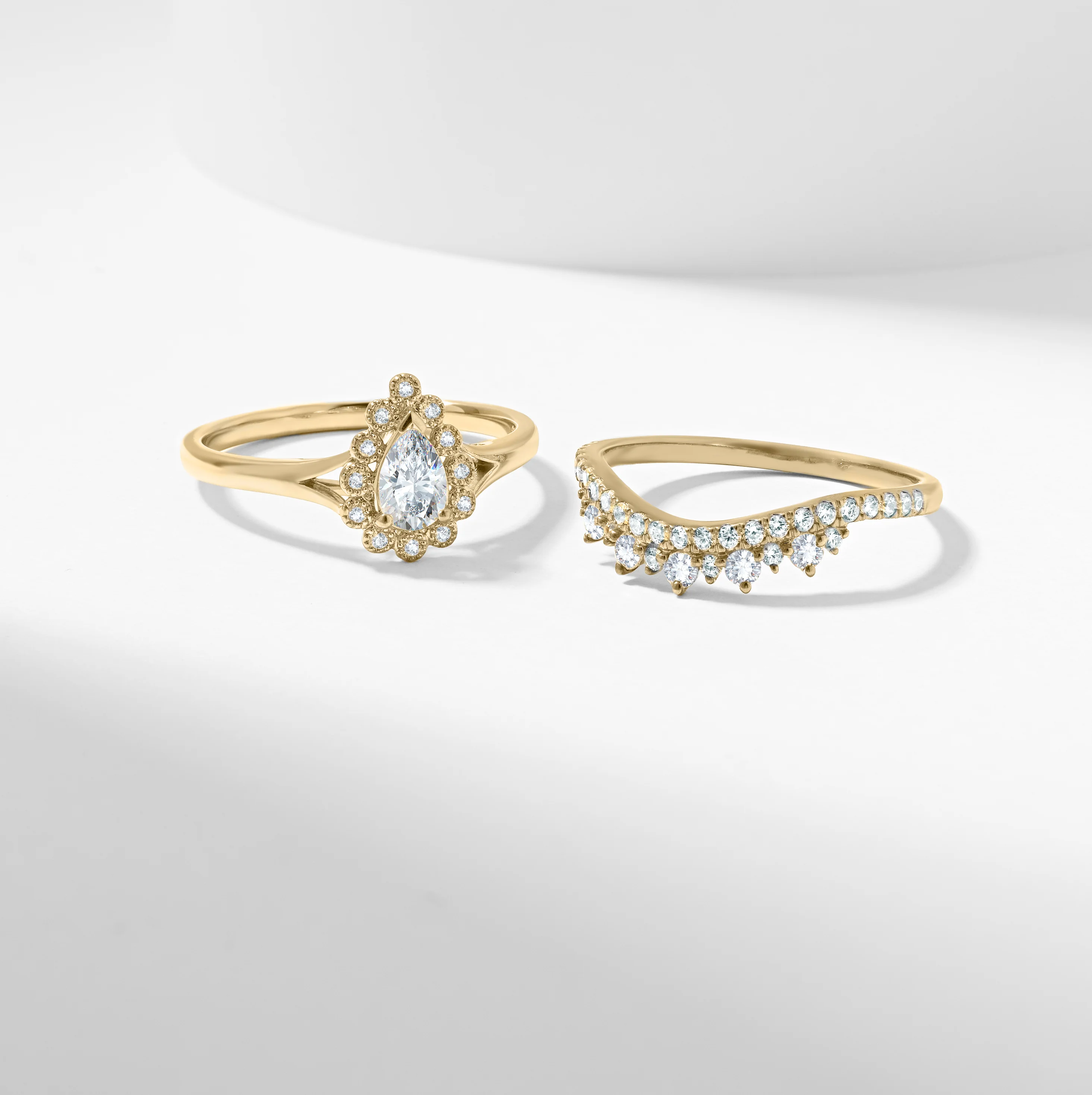 Pear Lab Grown Diamond Halo Tiara Bridal Set 0.9tdw - Image 6