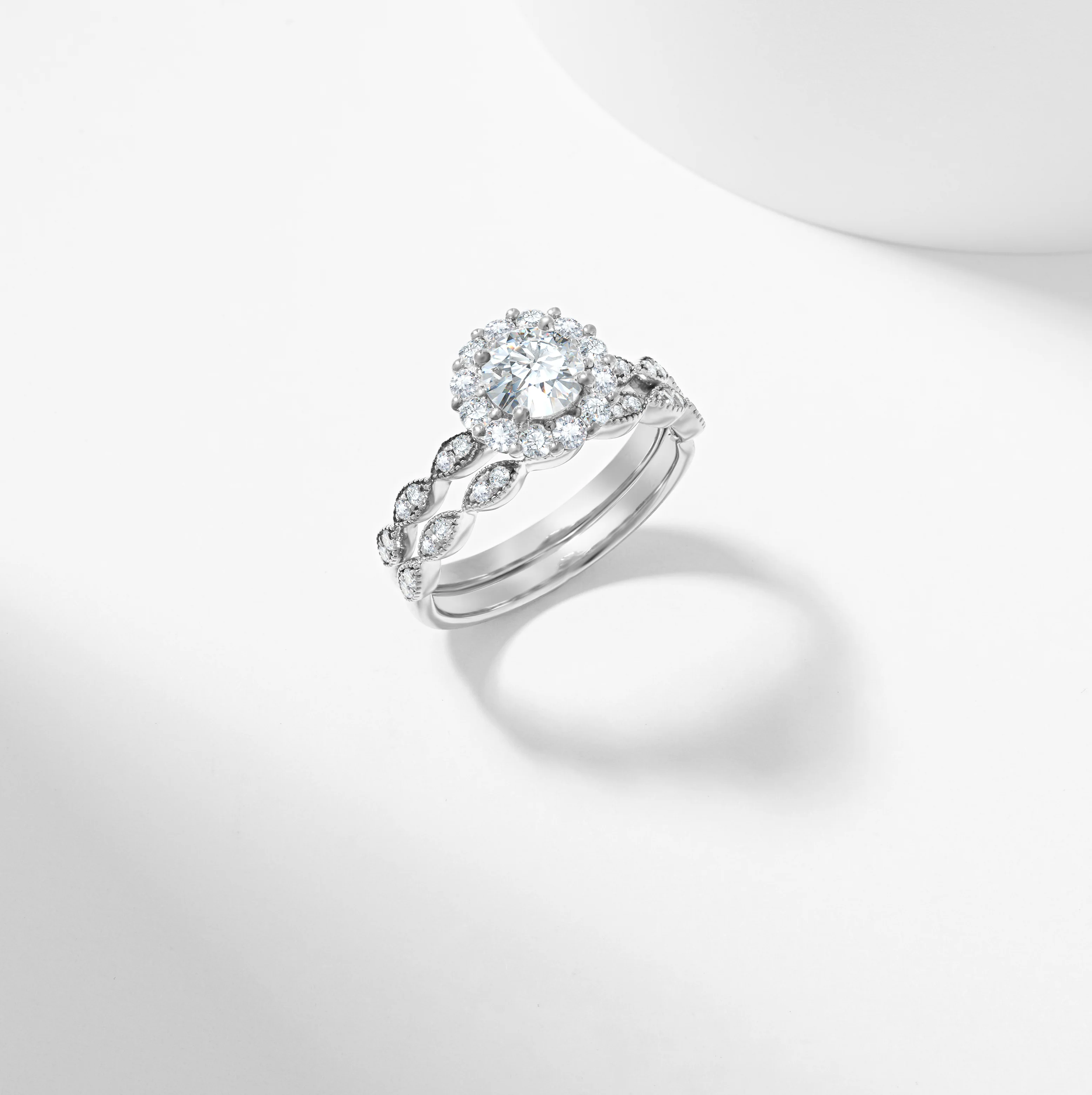 Round Brilliant Diamond Halo Bridal Set 1.3tdw - Image 5