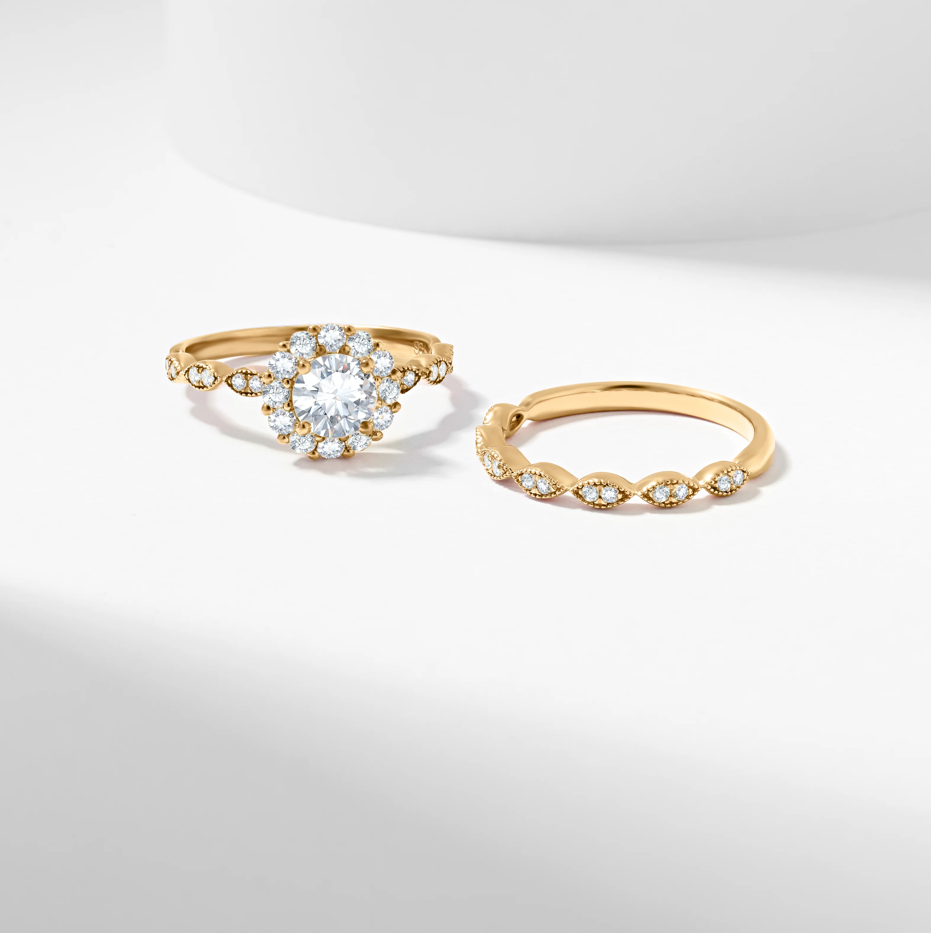 Round Brilliant Diamond Halo Bridal Set 1.3tdw - Image 9