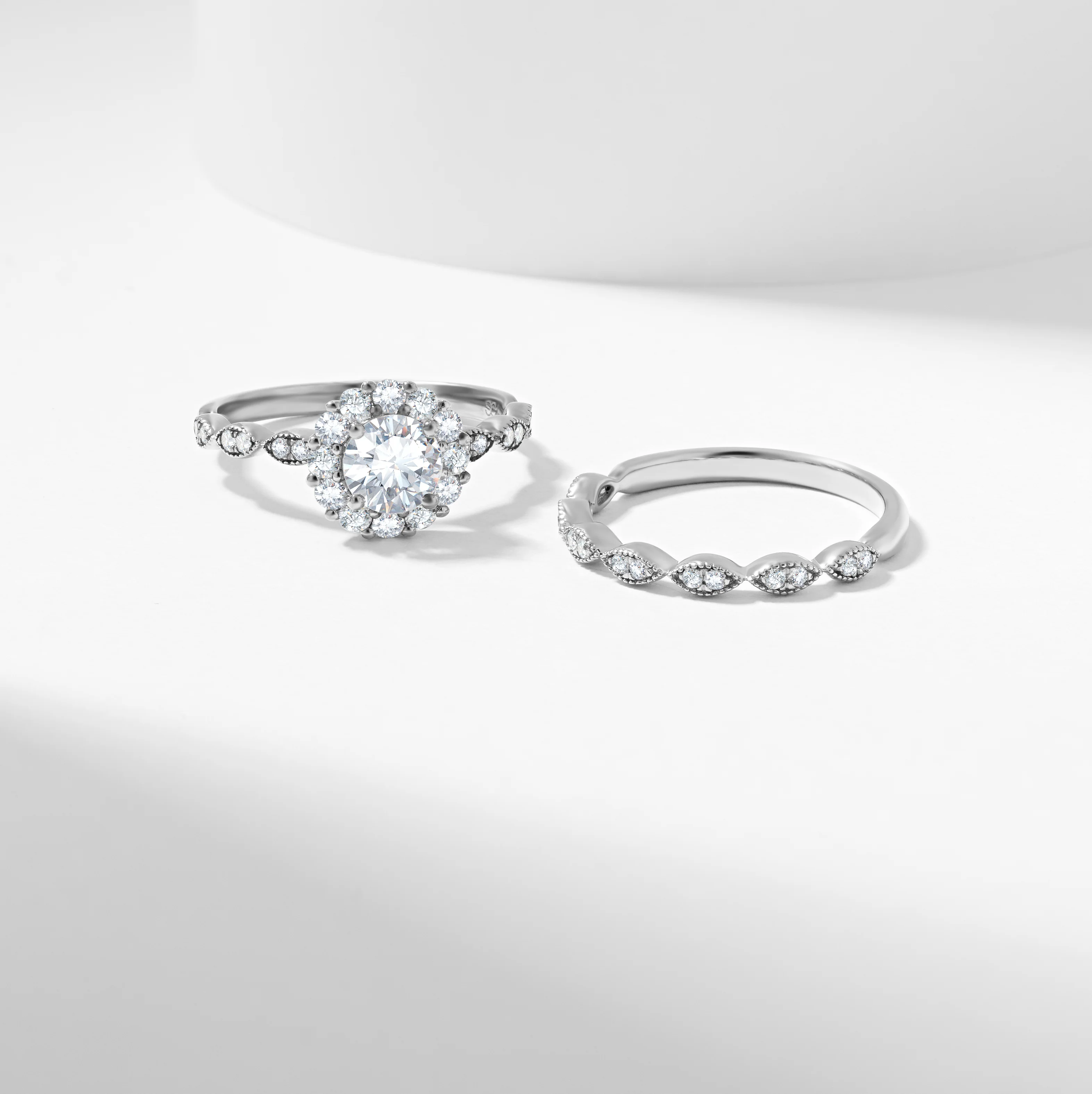 Round Brilliant Diamond Halo Bridal Set 1.3tdw - Image 7