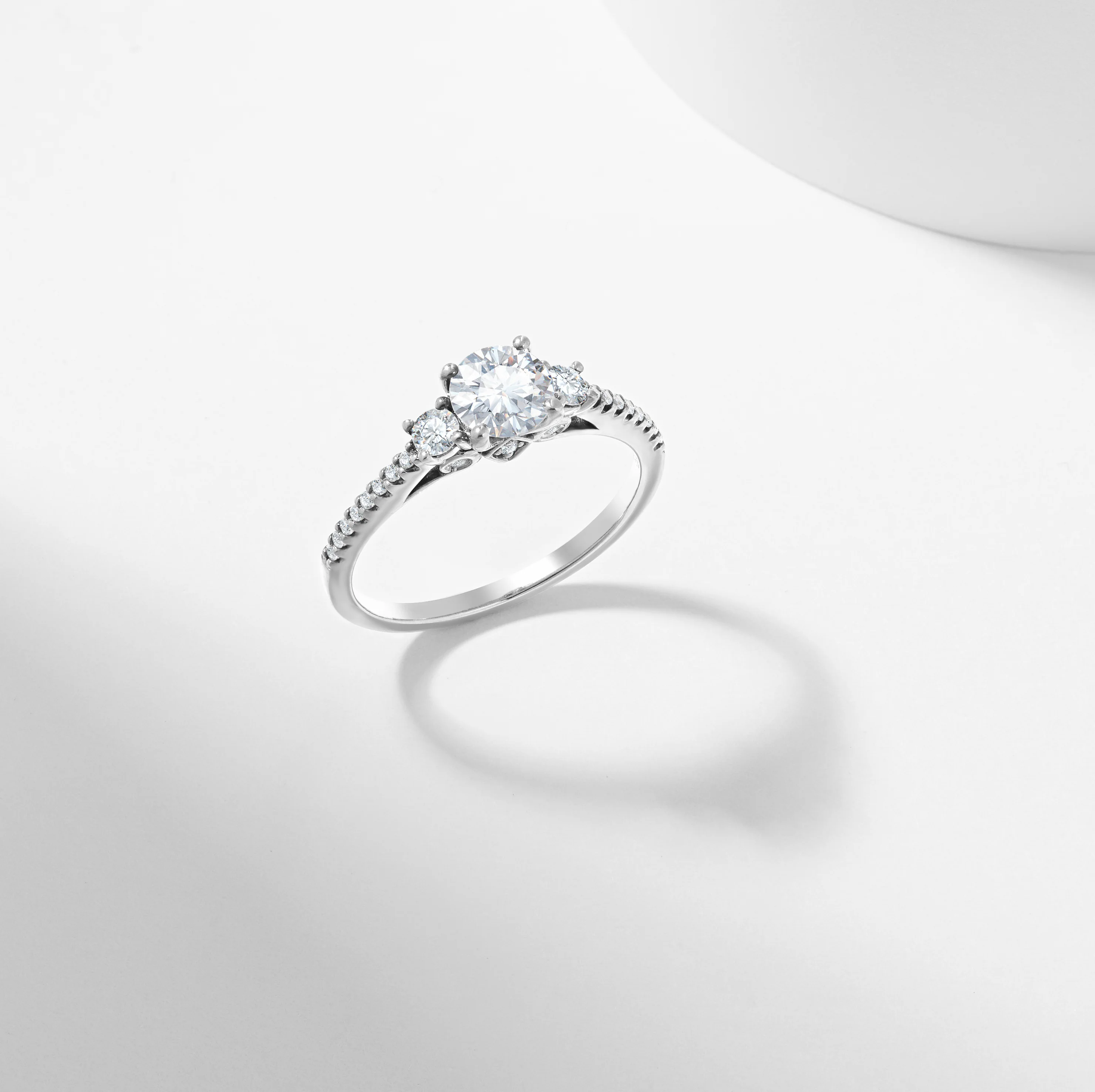 Round Brilliant Lab Grown Diamond Trilogy Engagement Ring 1.0tdw - Image 6
