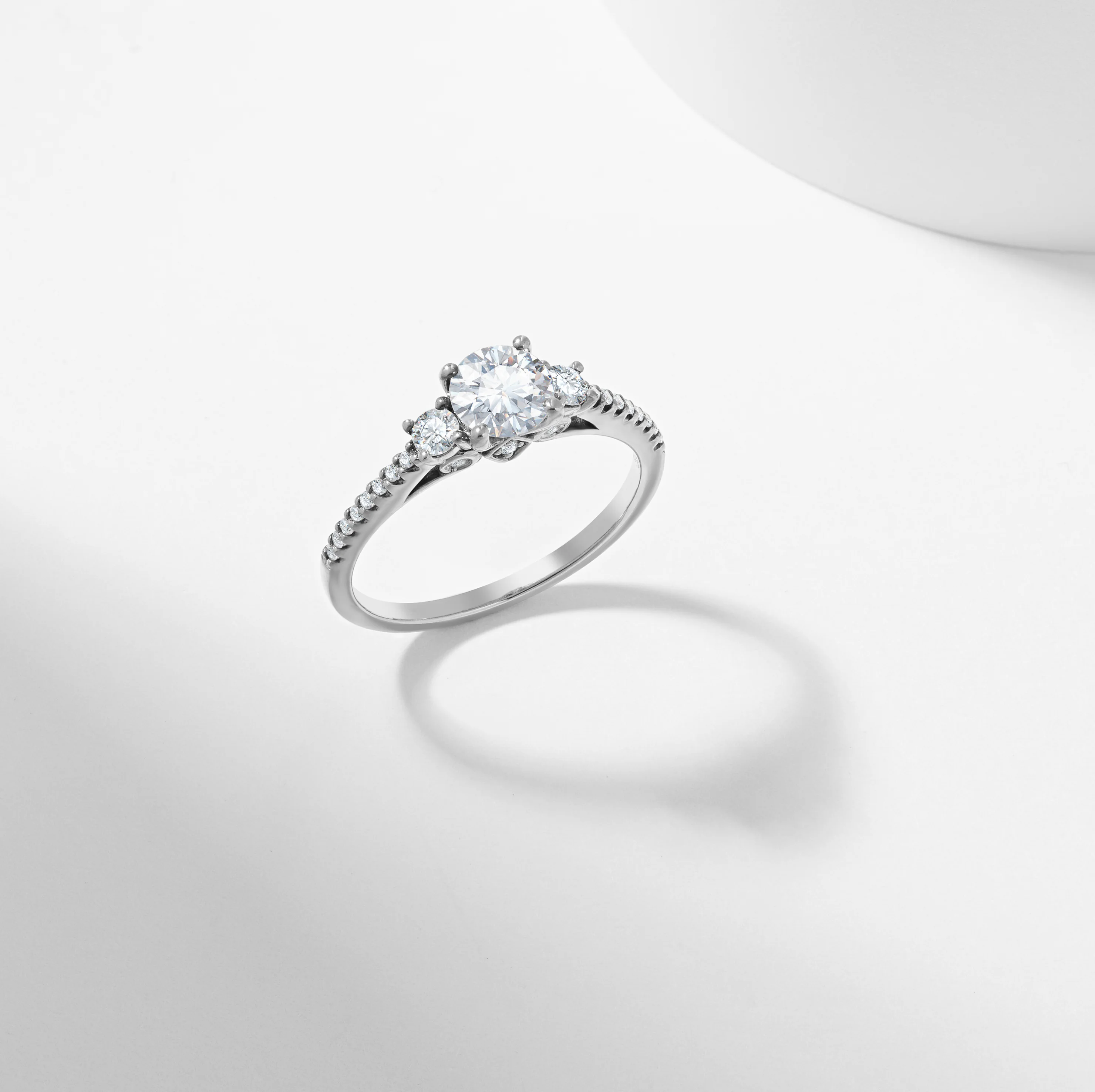 Round Brilliant Lab Grown Diamond Trilogy Engagement Ring 1.0tdw - Image 9