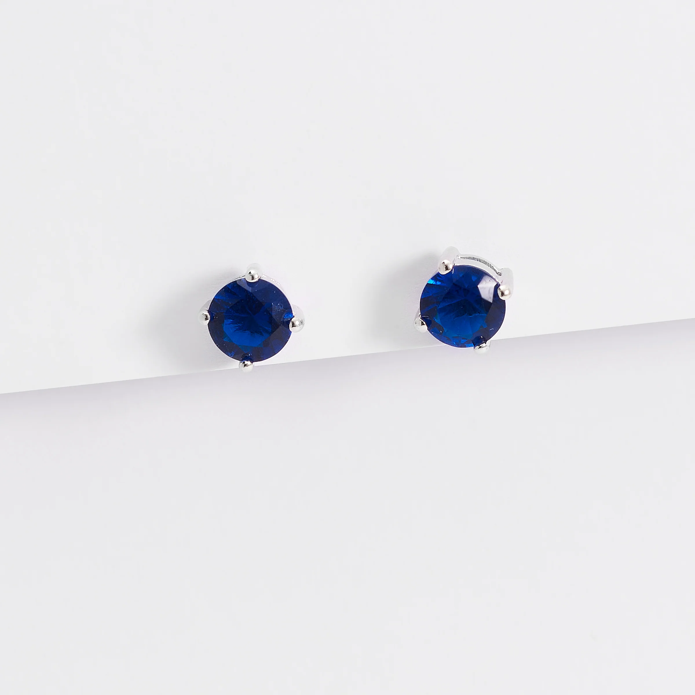 Sterling Silver Blue Zirconia Round Stud Earrings 6mm - Image 3