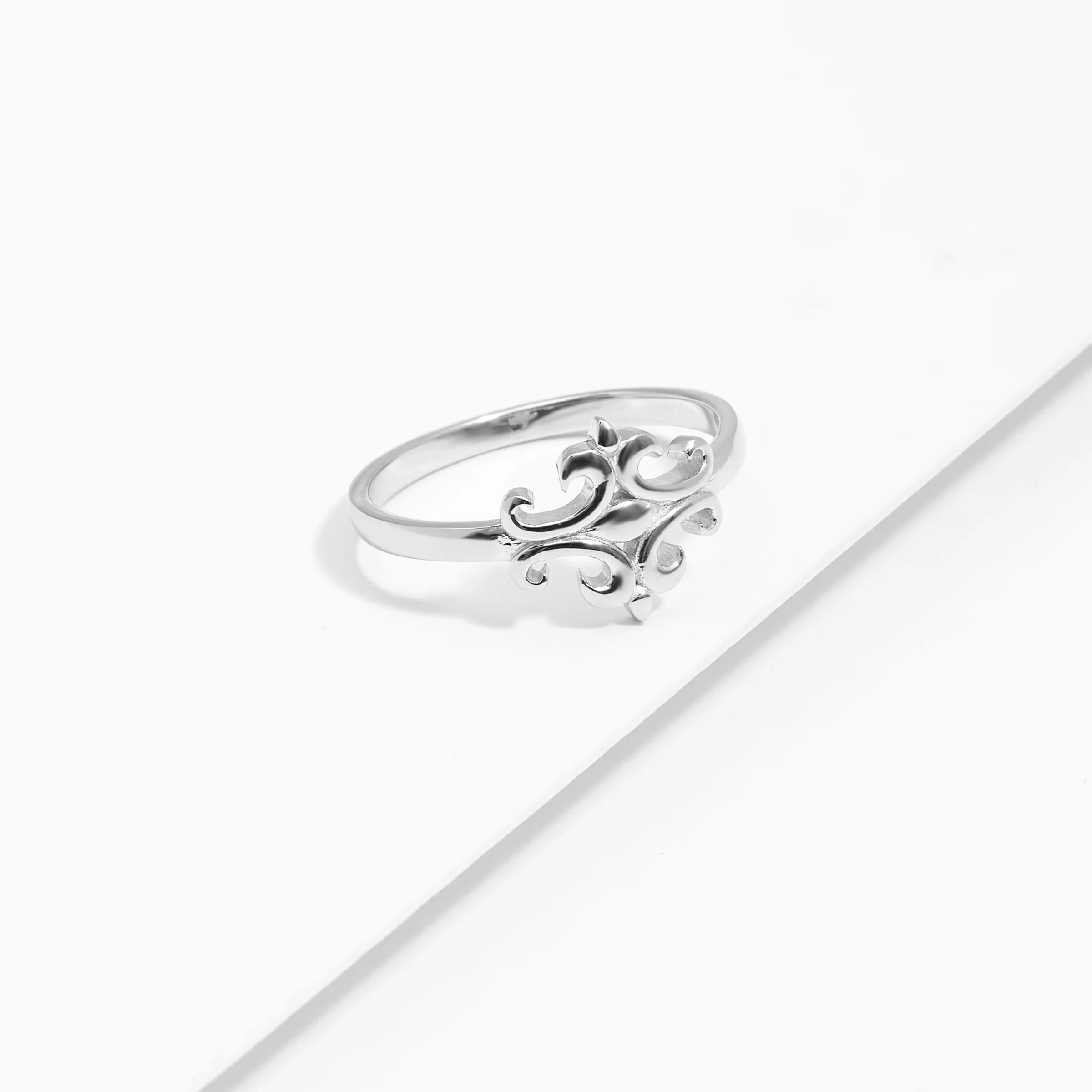 Sterling Silver Fleur De Lis Ring - Image 2