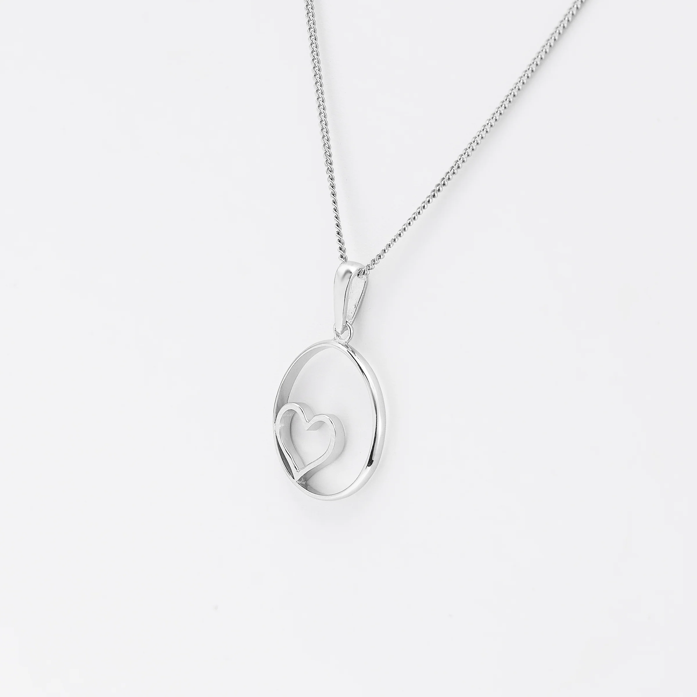 Sterling Silver Open Circle With Heart Pendant - Image 2