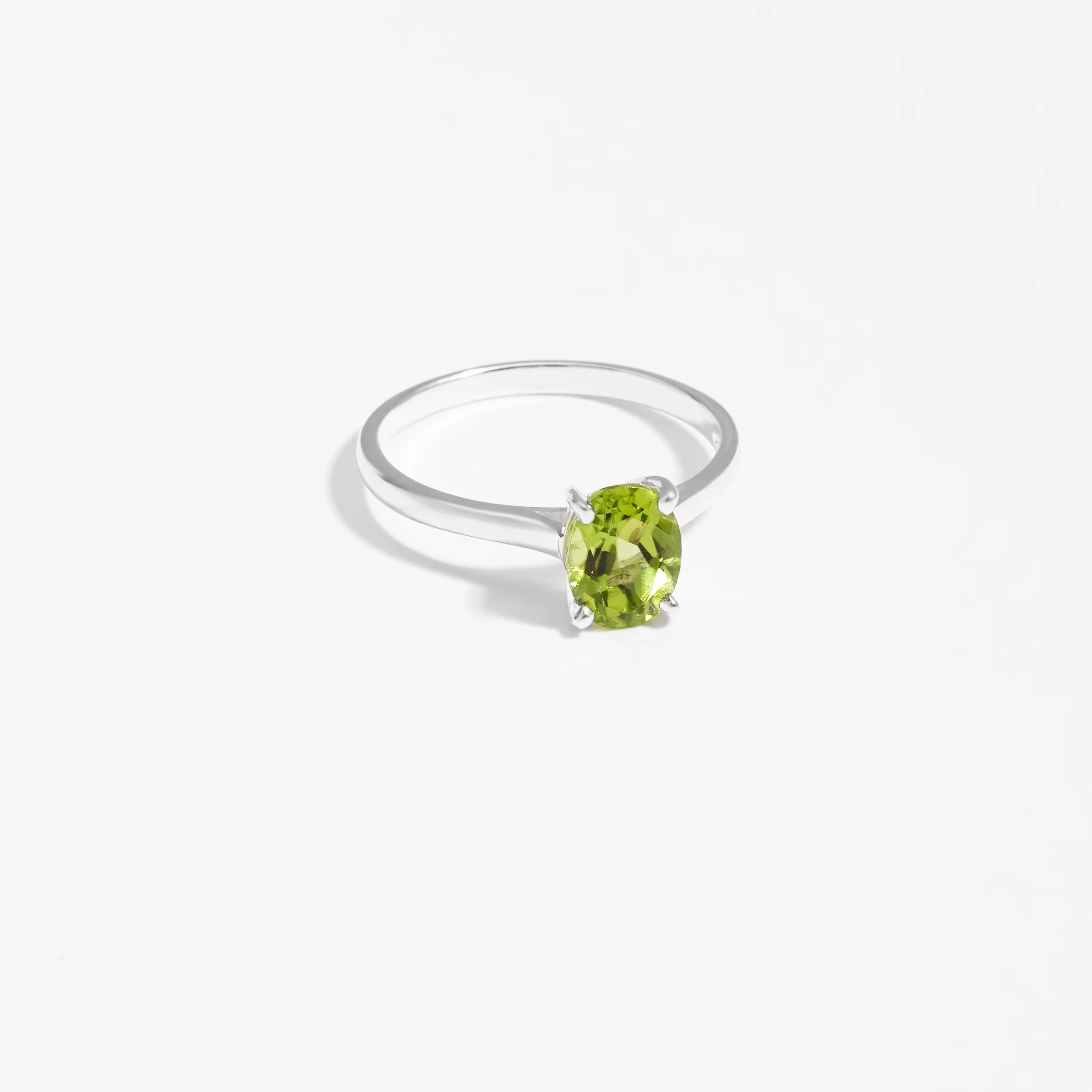 Sterling Silver Oval Peridot August Birthstone Ring - Image 2