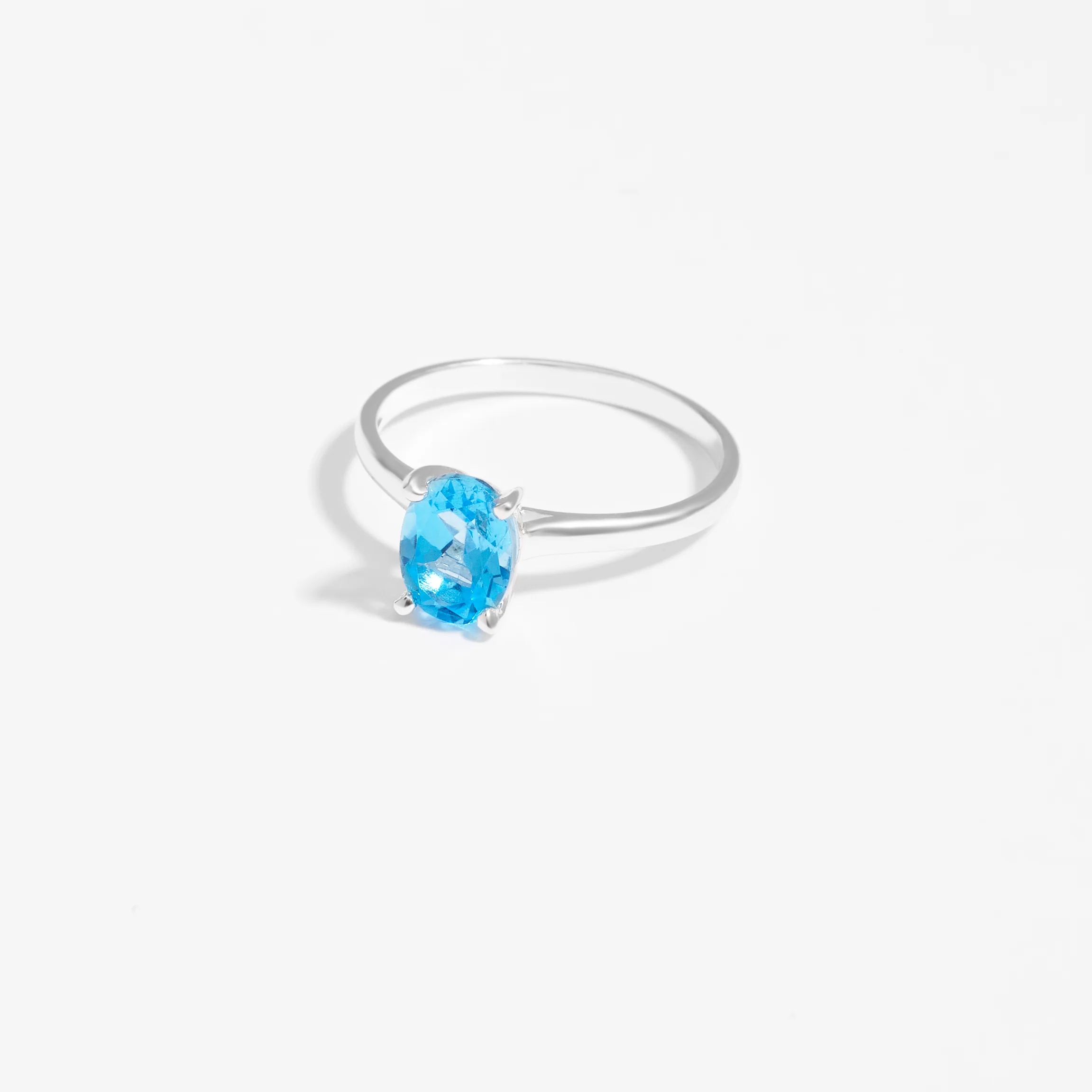 Sterling Silver Oval Swiss Blue Topaz December Birthstone Ring - Image 2