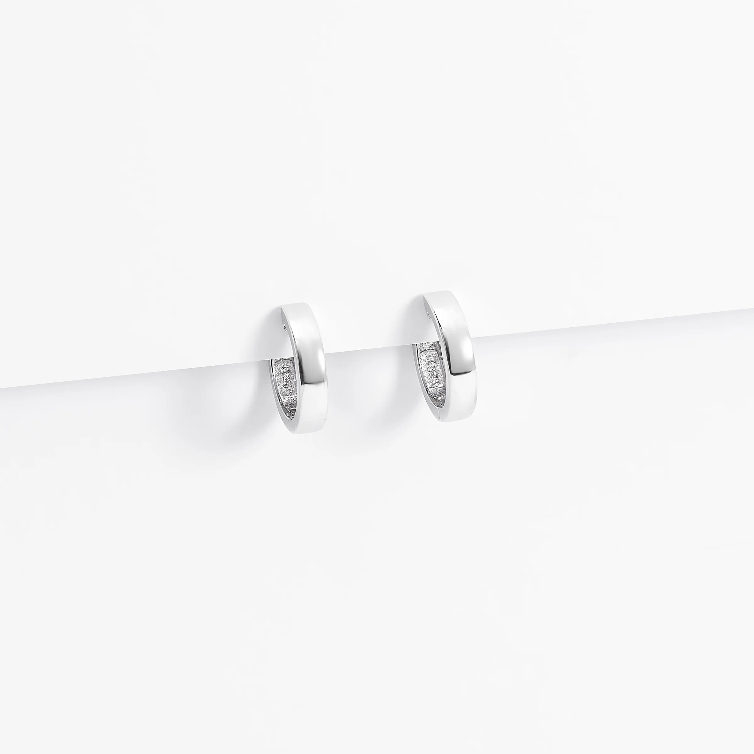 Sterling Silver Plain Huggie Earrings 14.5mm - Image 3
