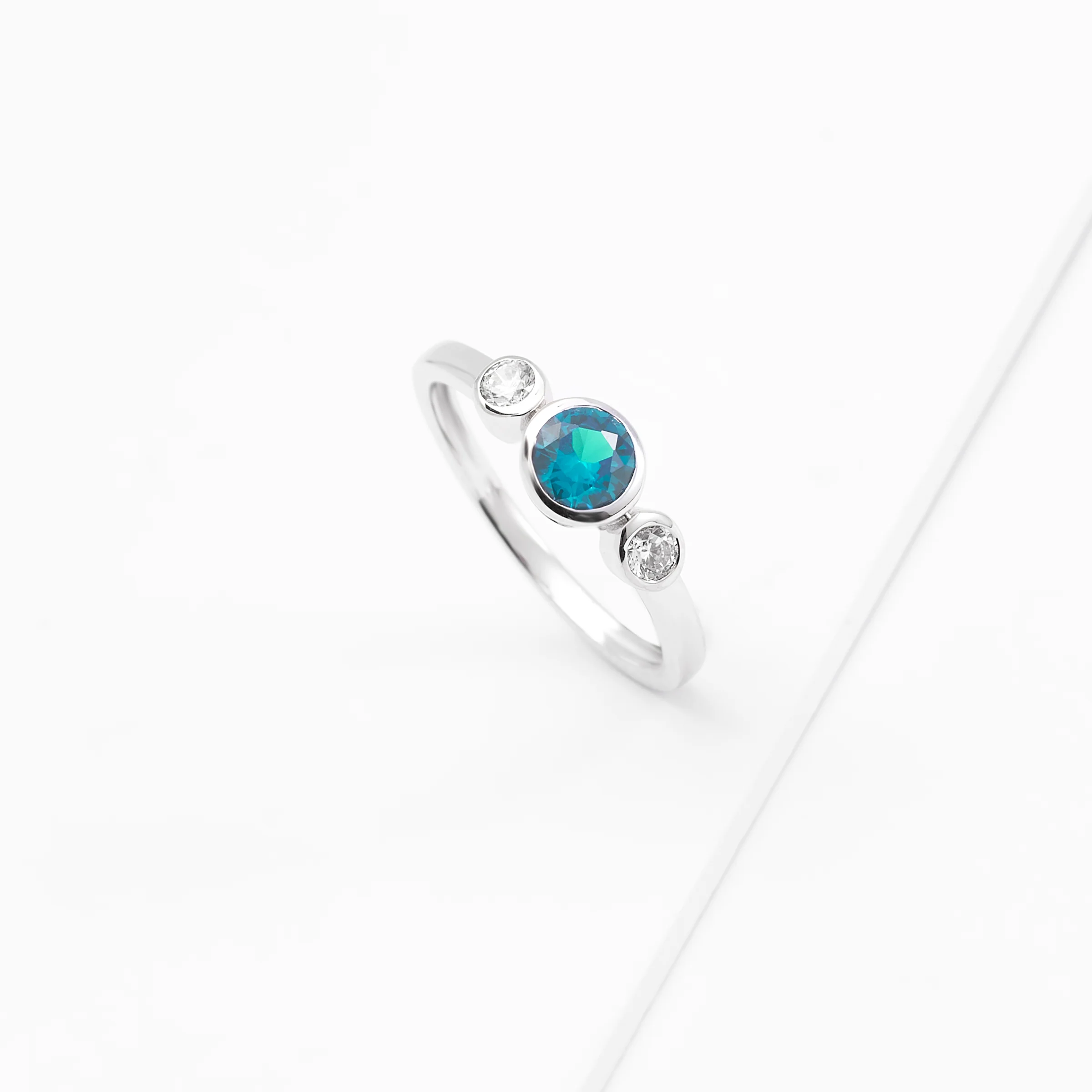 Sterling Silver Zirconia Bezel December Birthstone Ring - Image 2