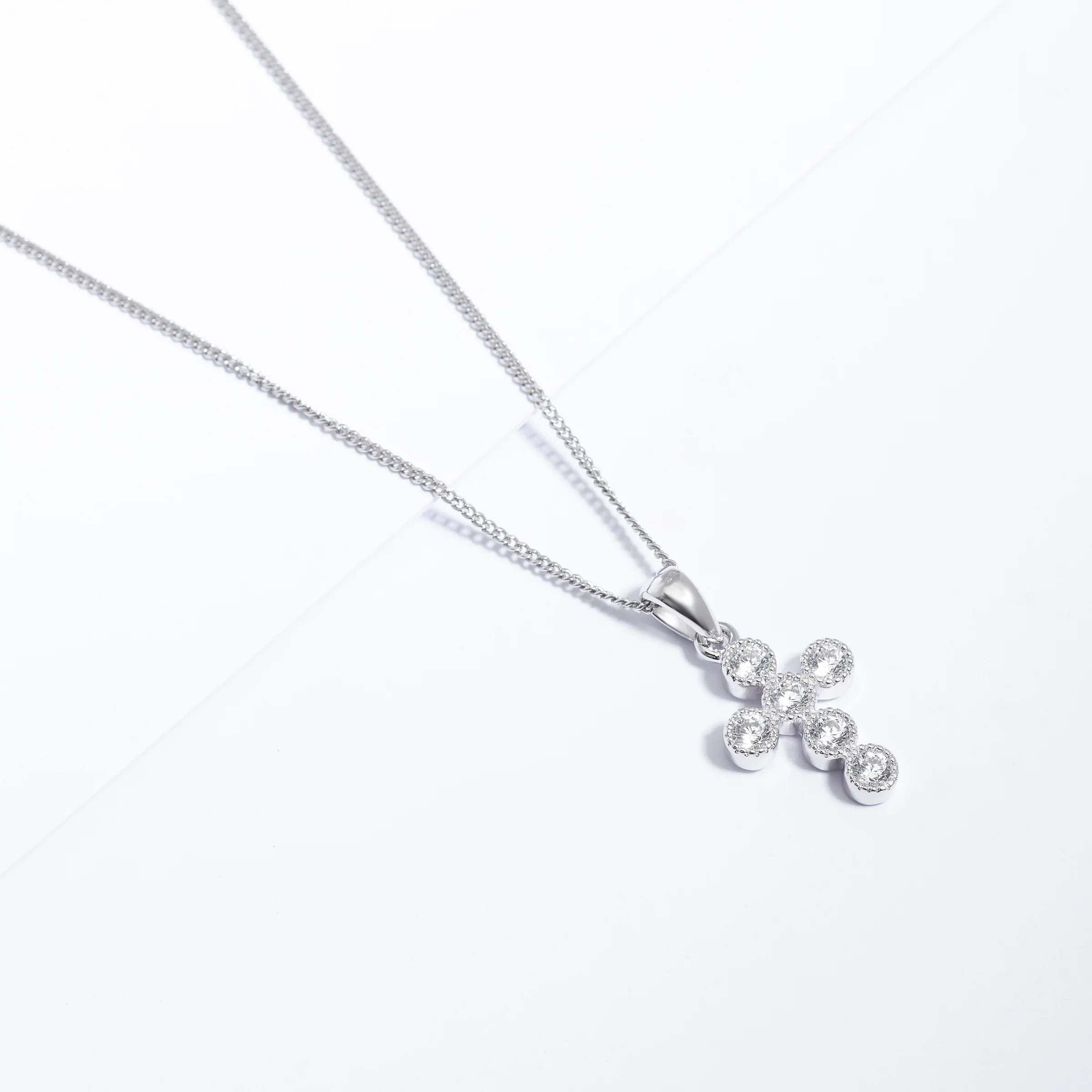 Sterling Silver Zirconia Crown Set Cross Pendant - Image 3